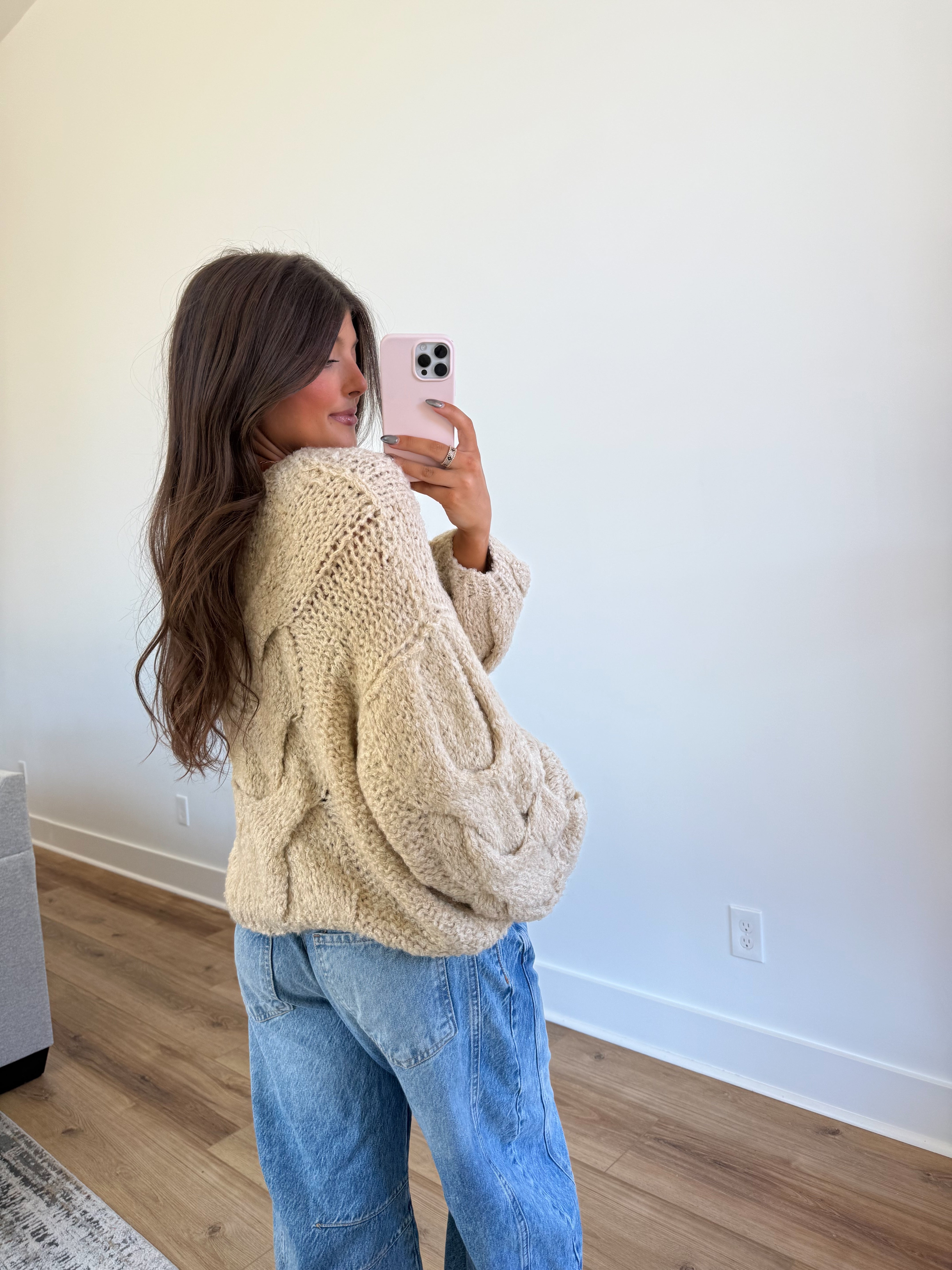 The Signature Knit (Cream)
