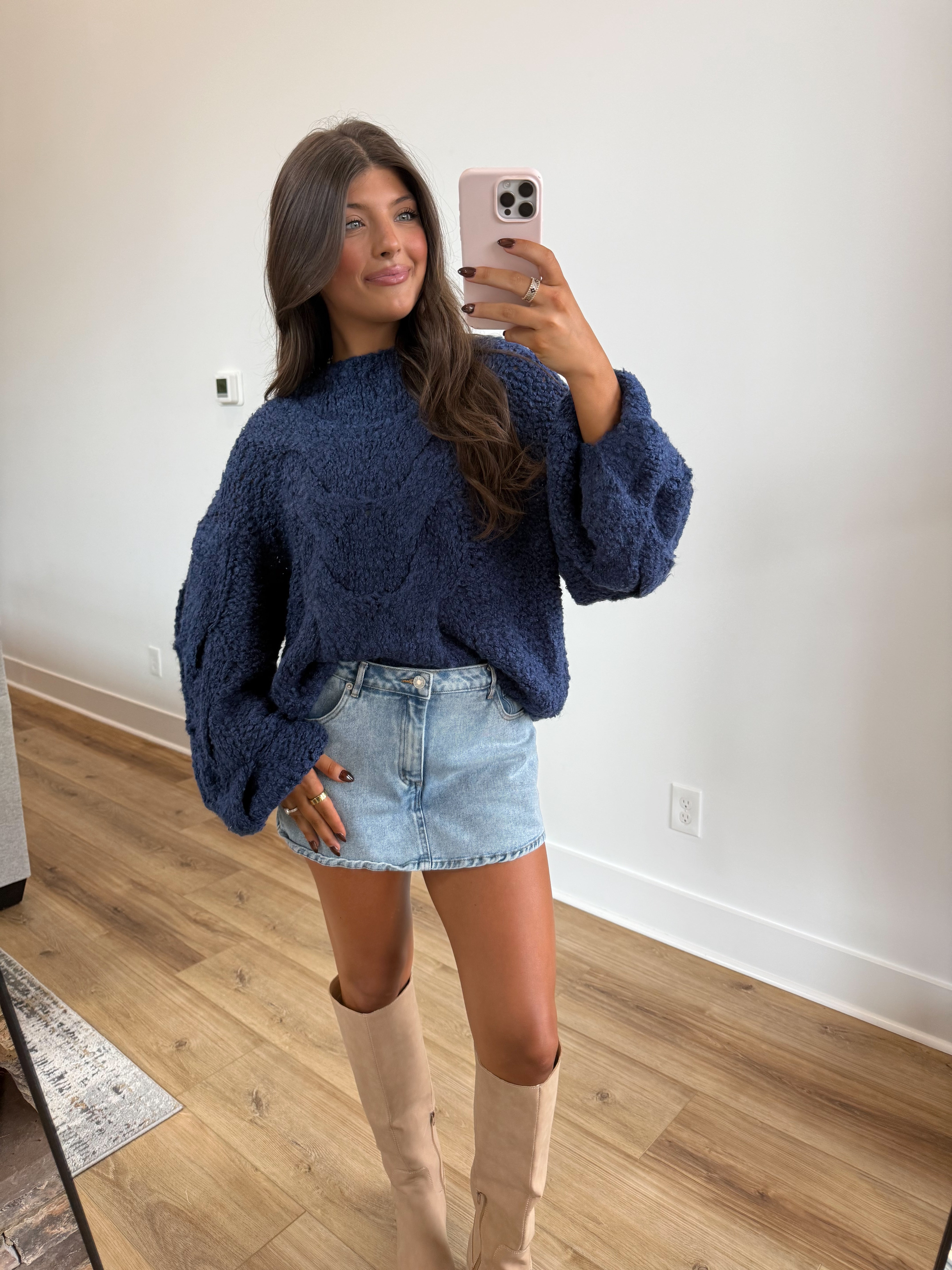 The Signature Knit (Blue)