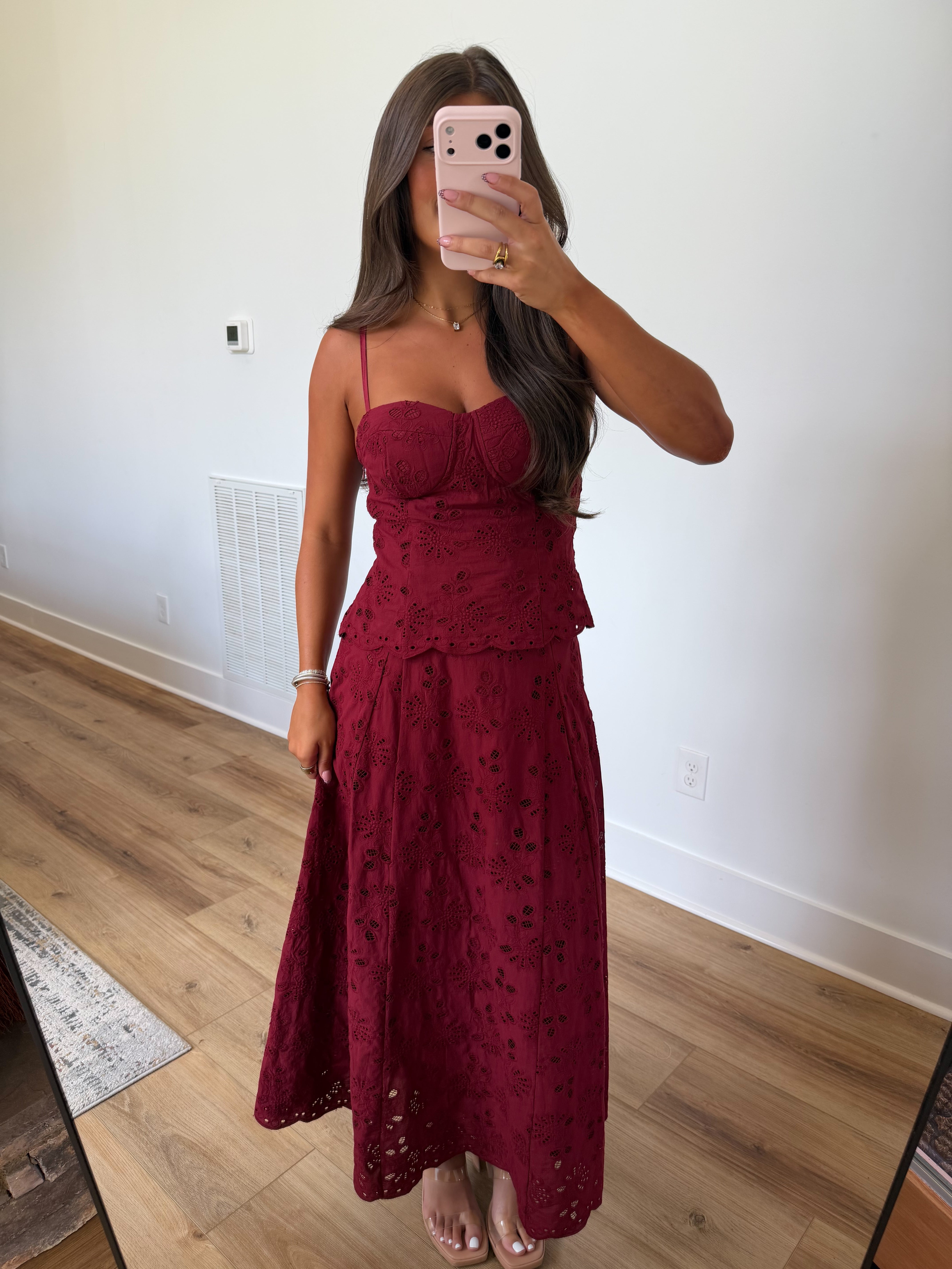 Easton Eyelet Set (Burgundy)