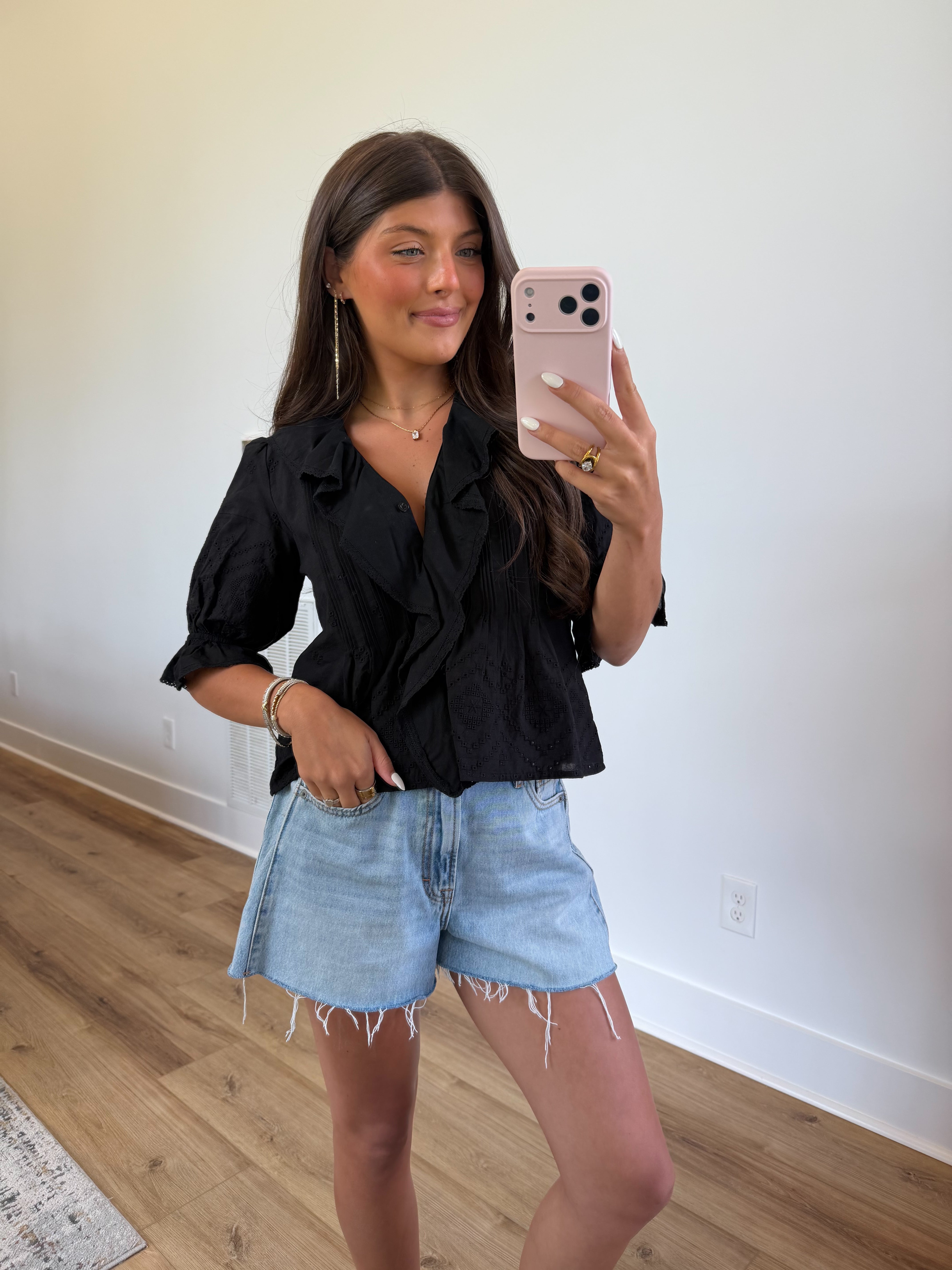 Eloise Eyelet Top (Black) – Shop The Muse