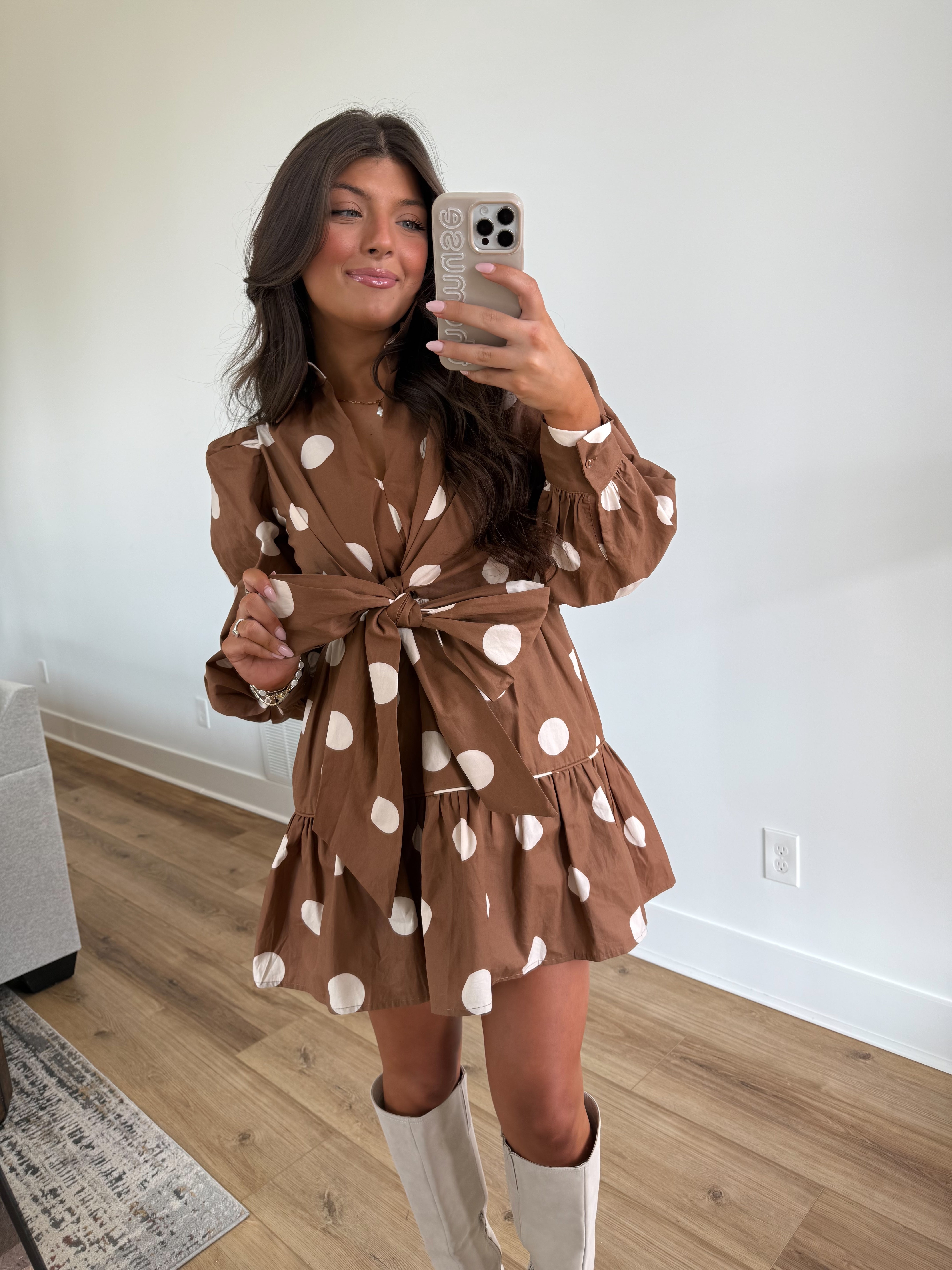 The Bowed Mocha Mini