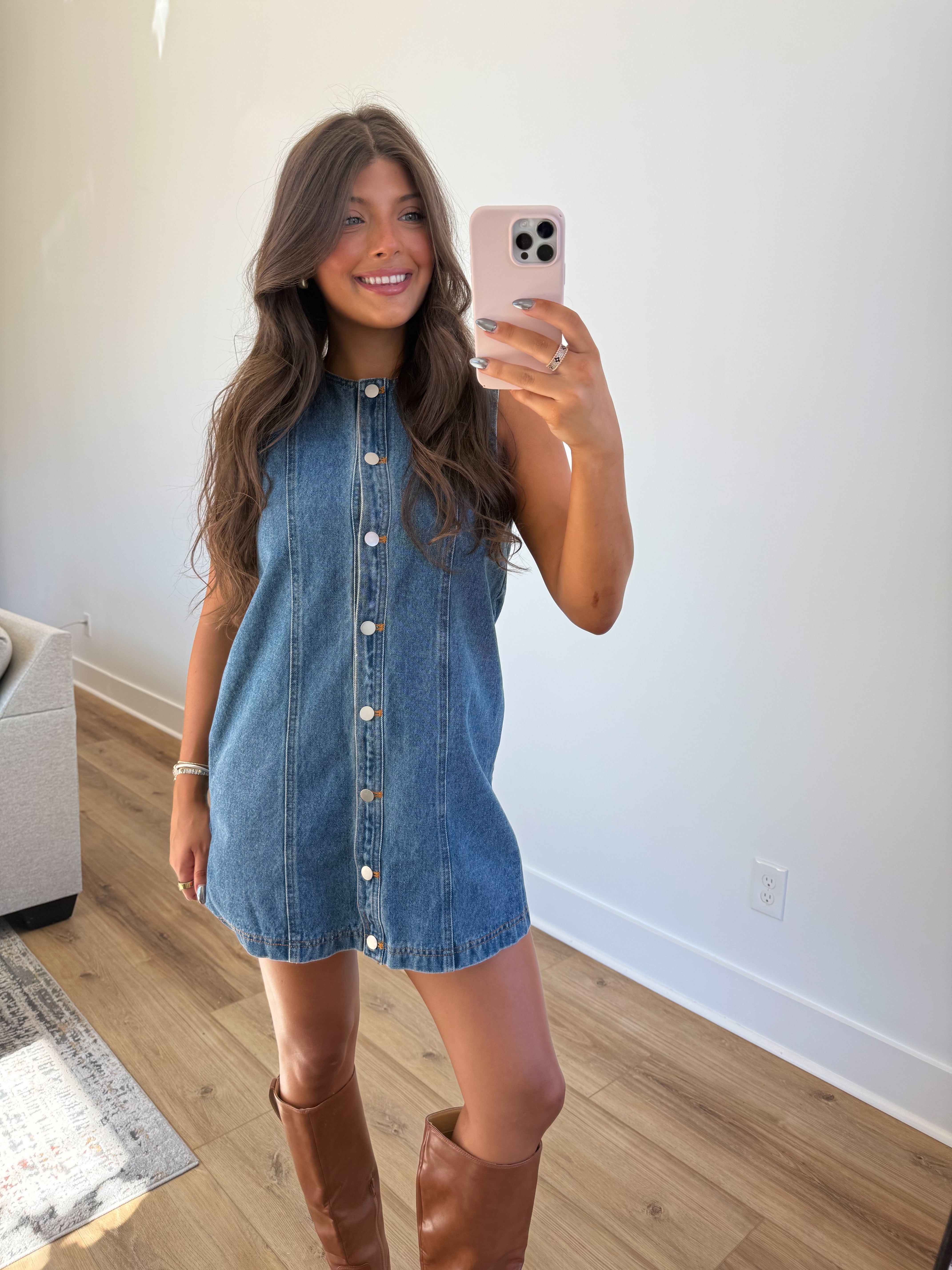 The Classic Jean Mini