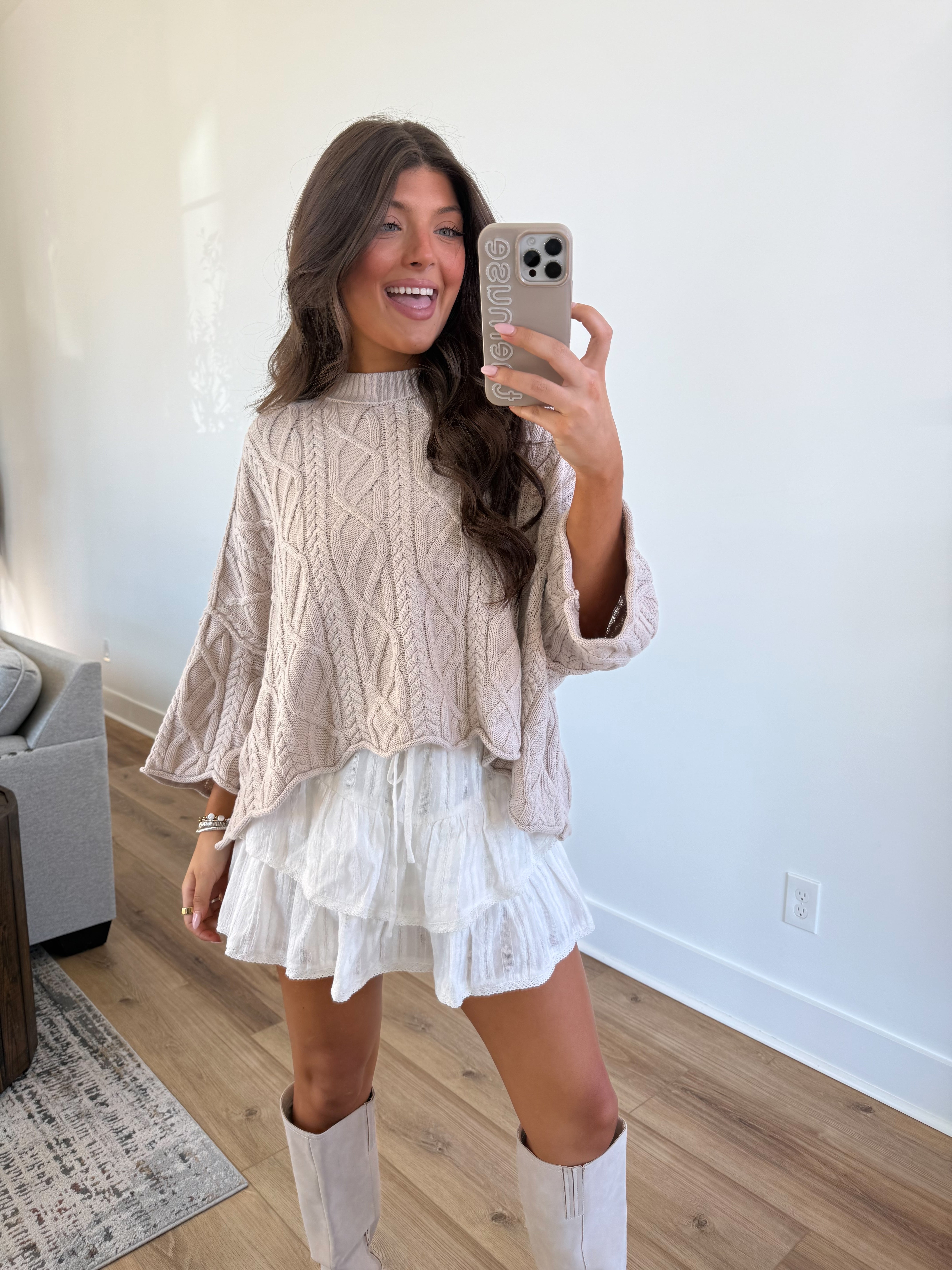 The Soft Scallop Sweater (Cream)