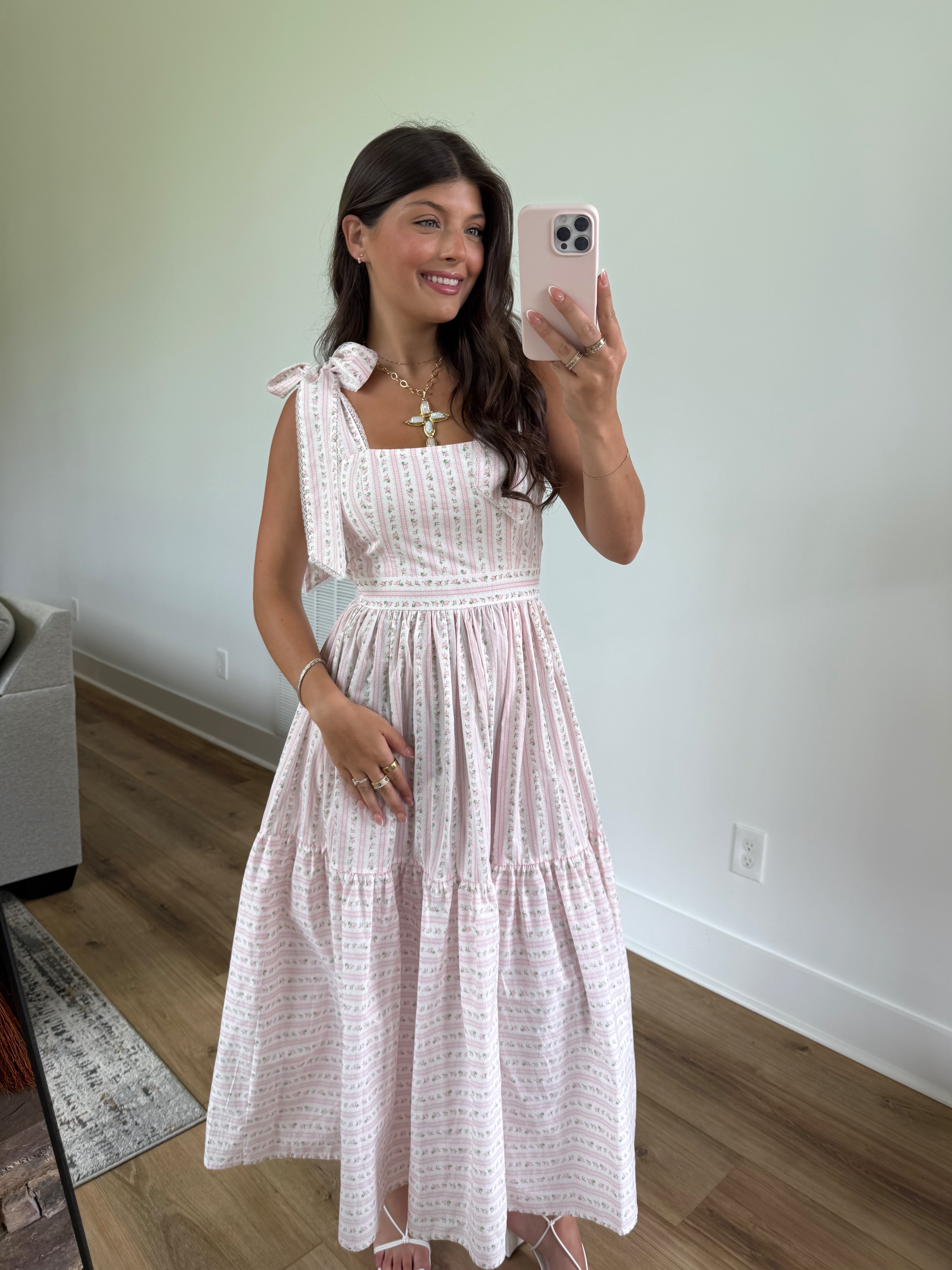 Pretty Little Lady Maxi Dress