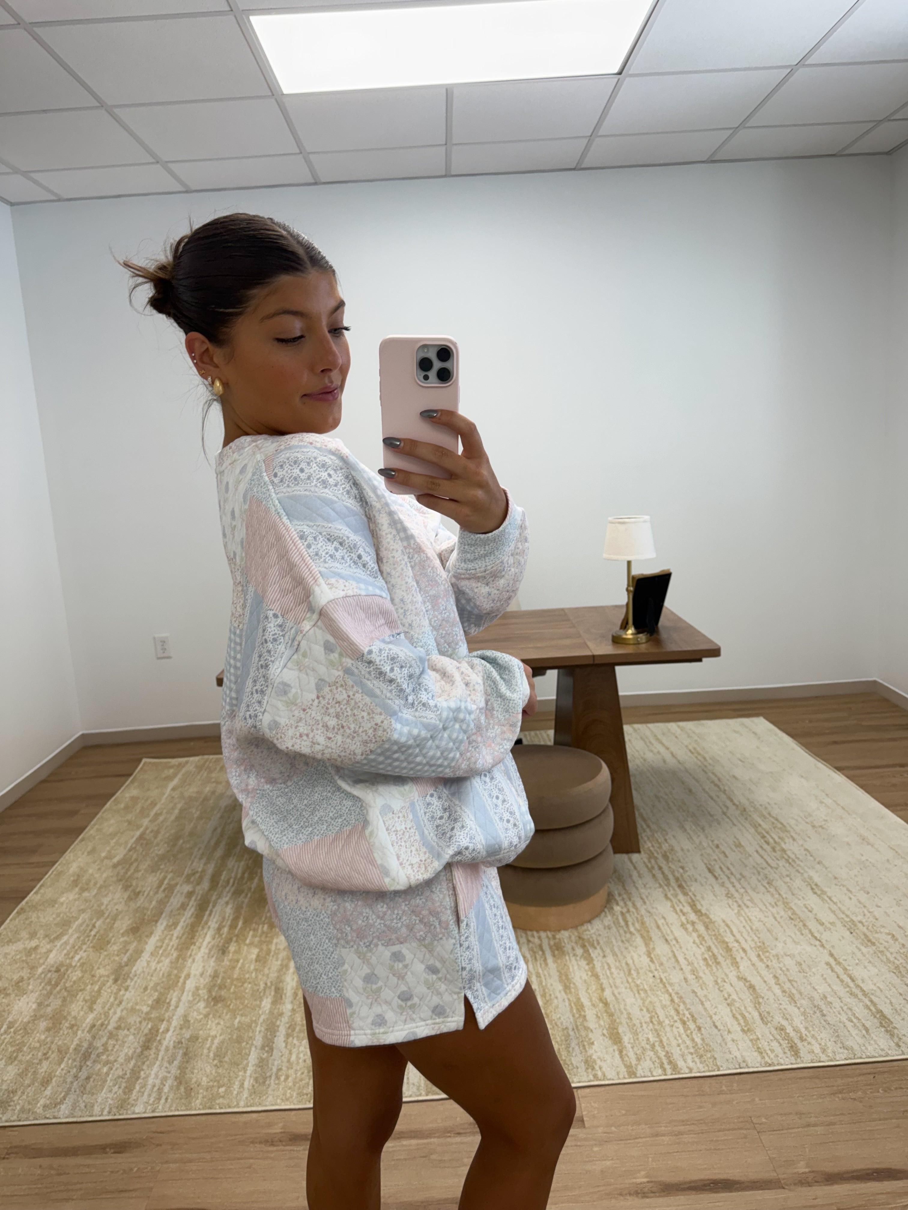 Cottage Quilt CREWNECK