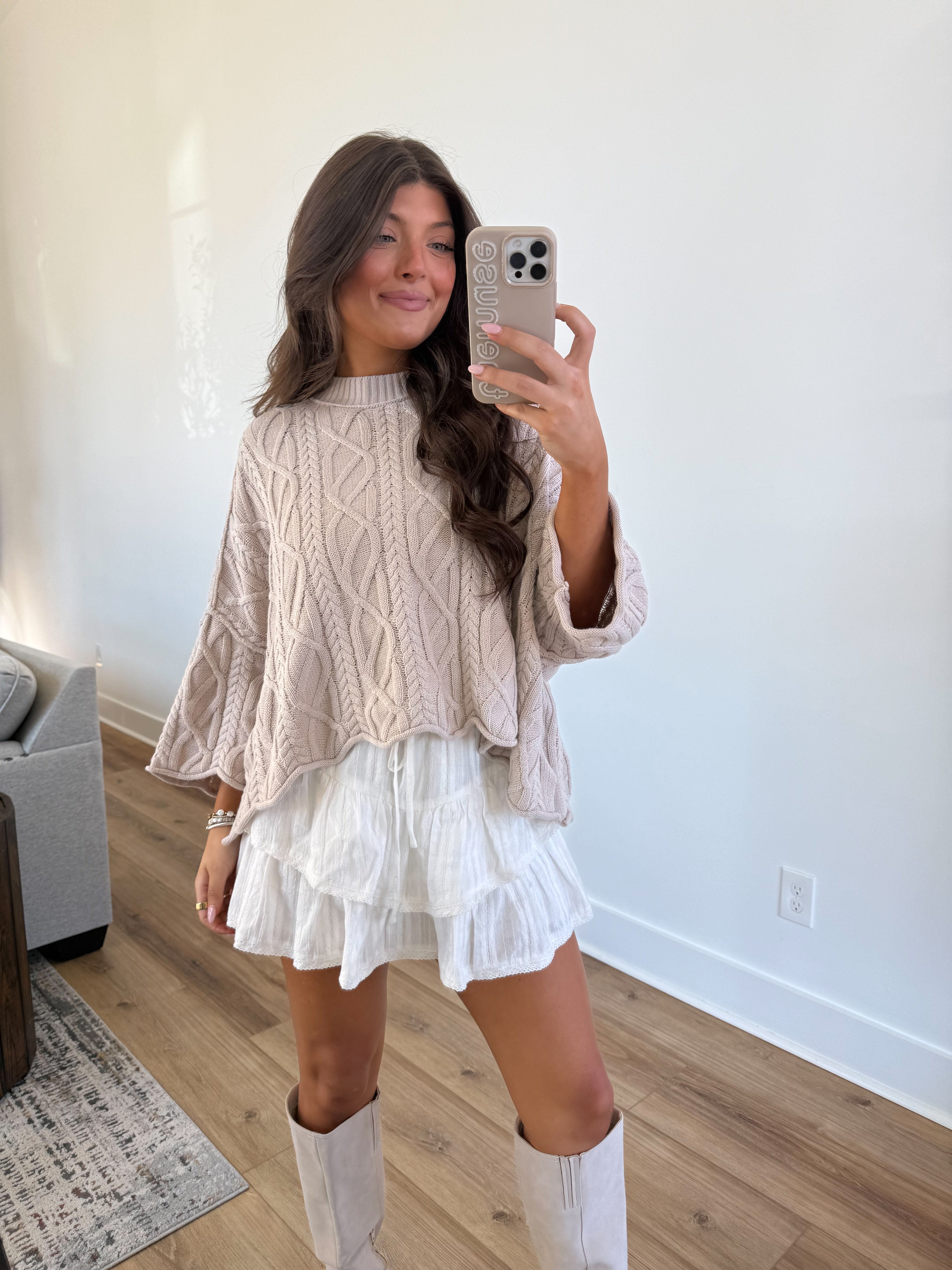 The Soft Scallop Sweater (Cream)