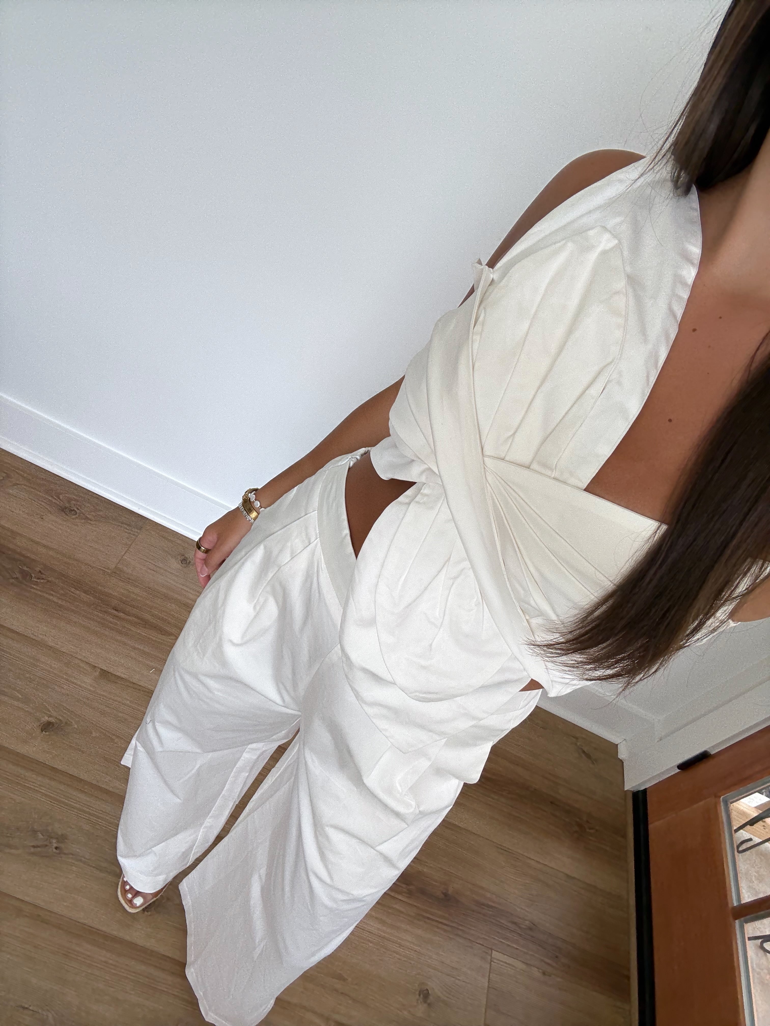 White Lotus Set