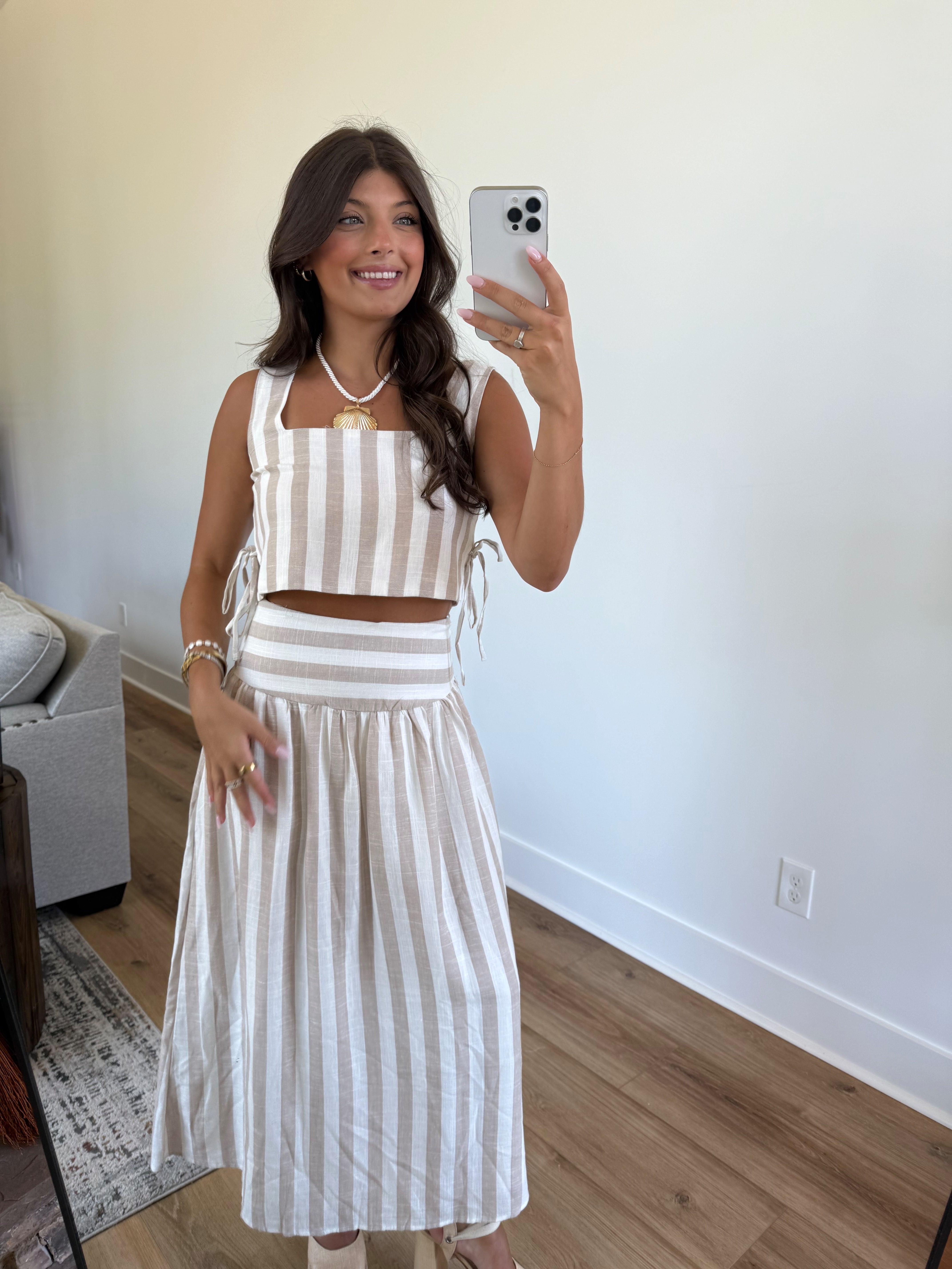 Cream Stripes Set