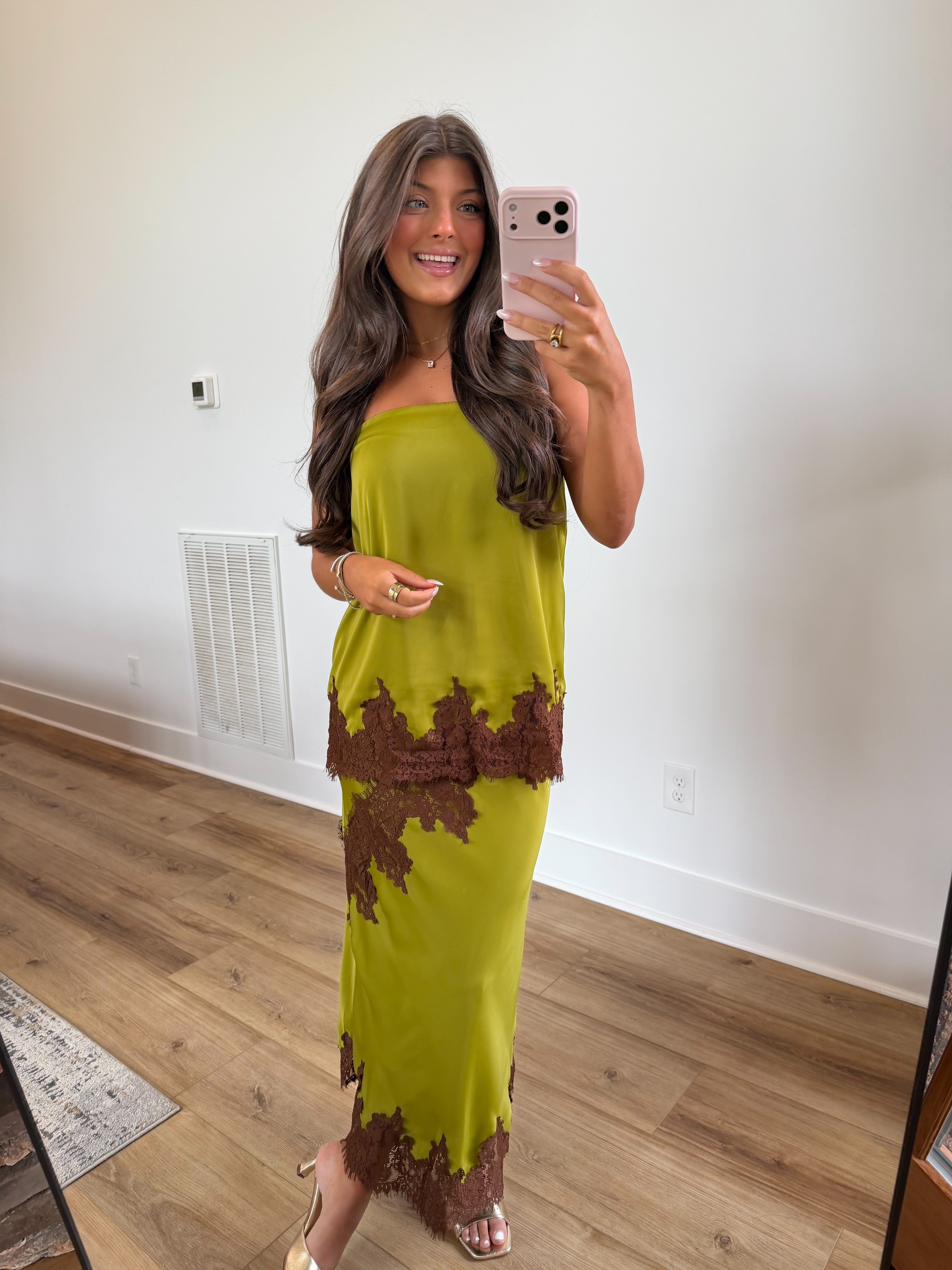The Chateau Lace Set (Olive)