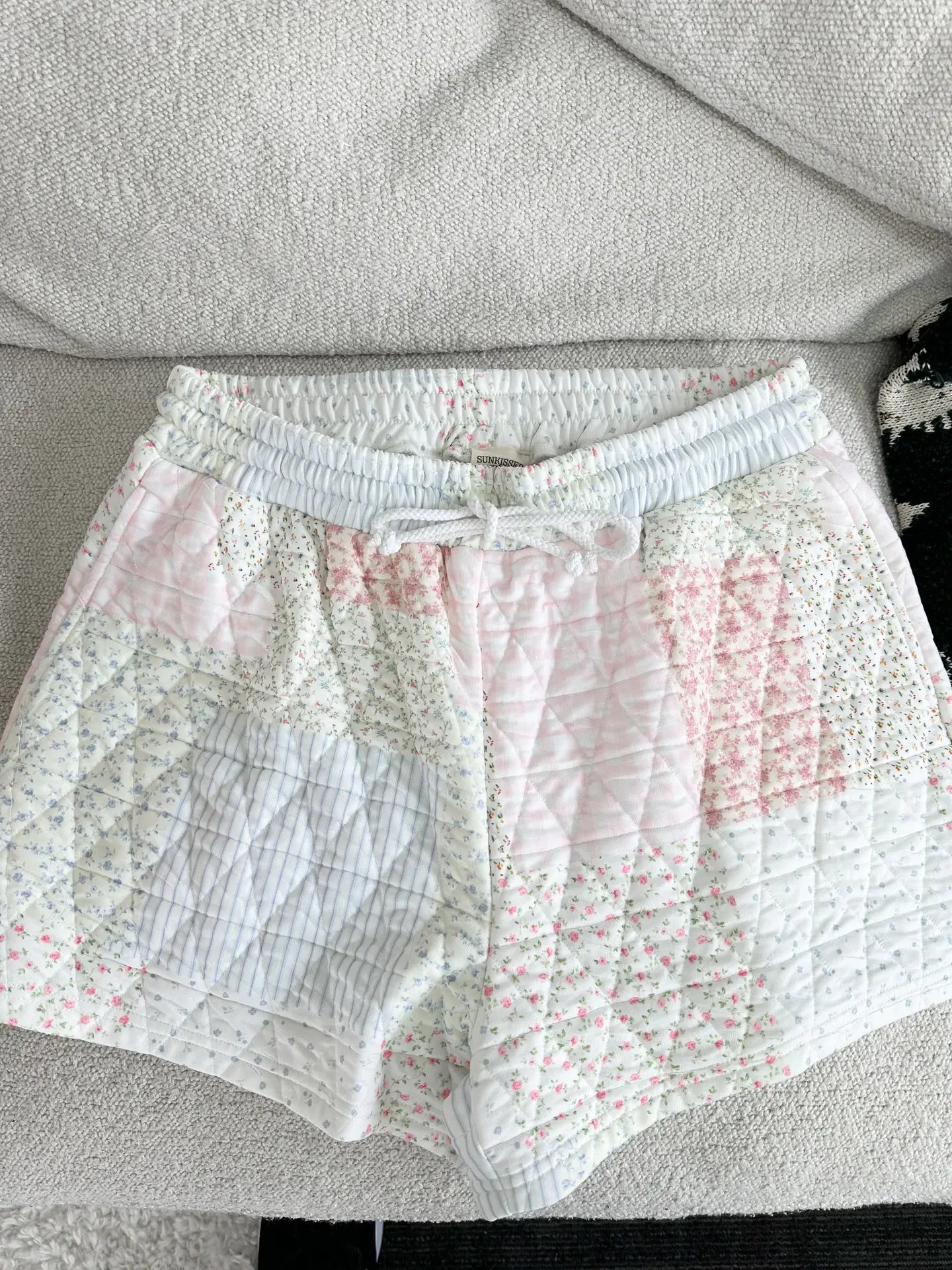 Cottage Quilt SHORTS (Pink)