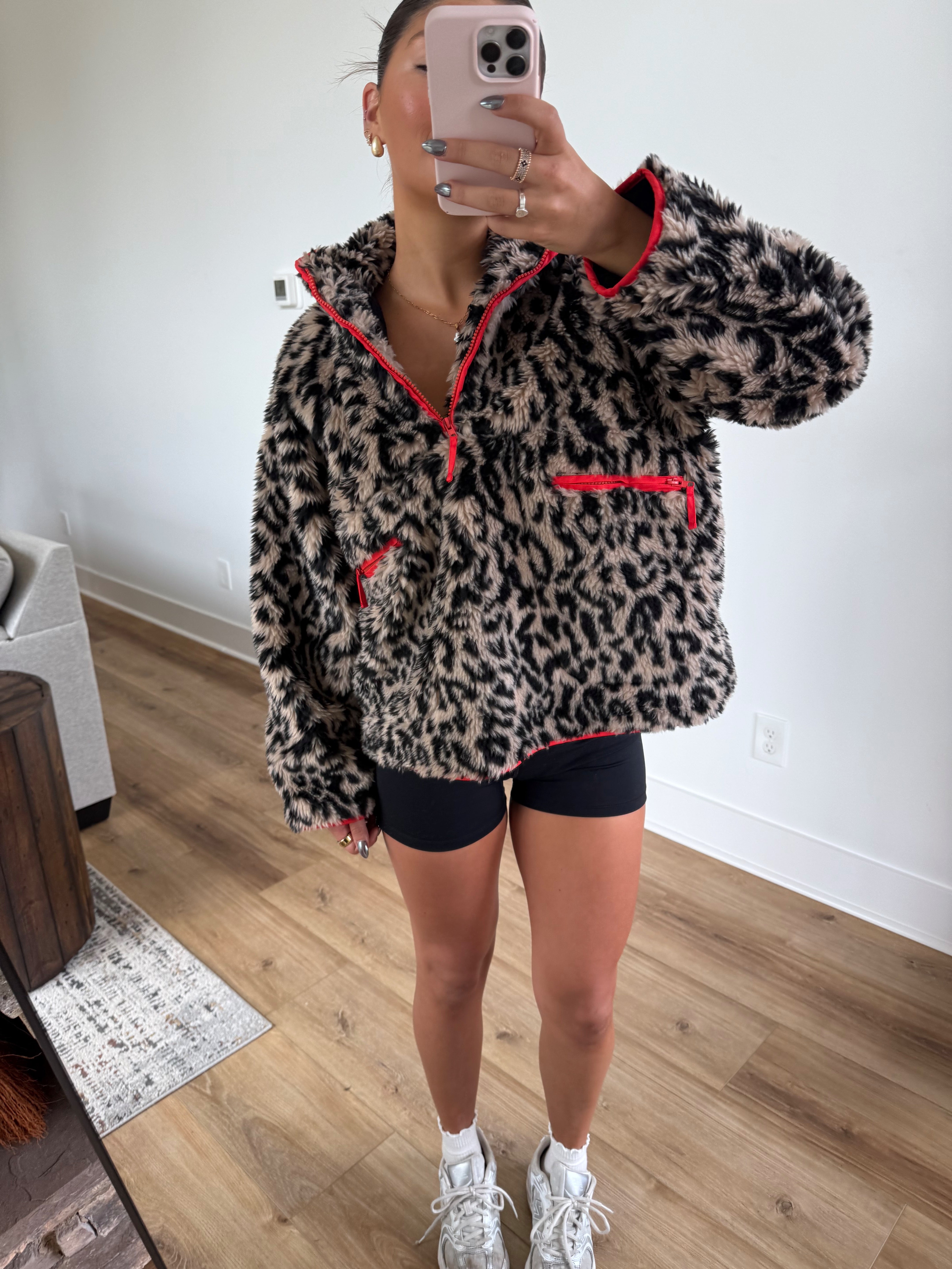 The Redline Cheetah Pullover(PRE-ORDER (End of Dec.)/ Restock)