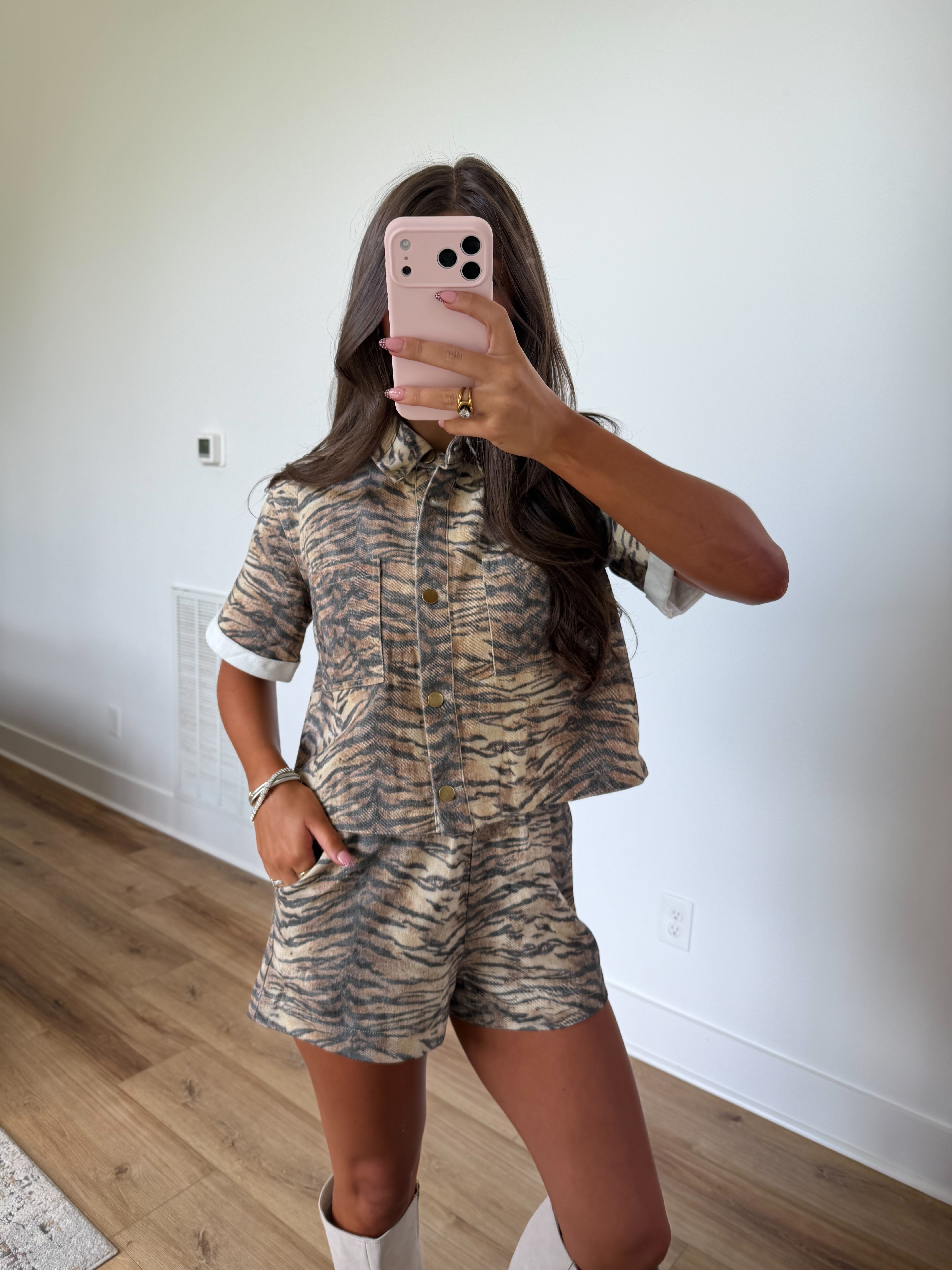 Belmont Tiger Button-Up