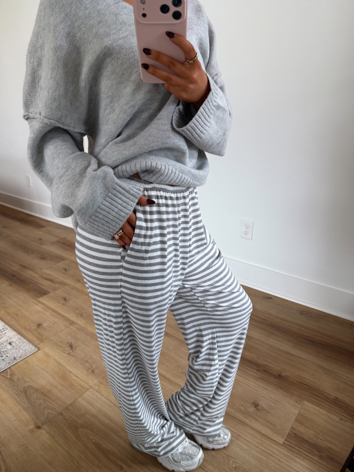 Pointelle Stripe Pants (Grey)