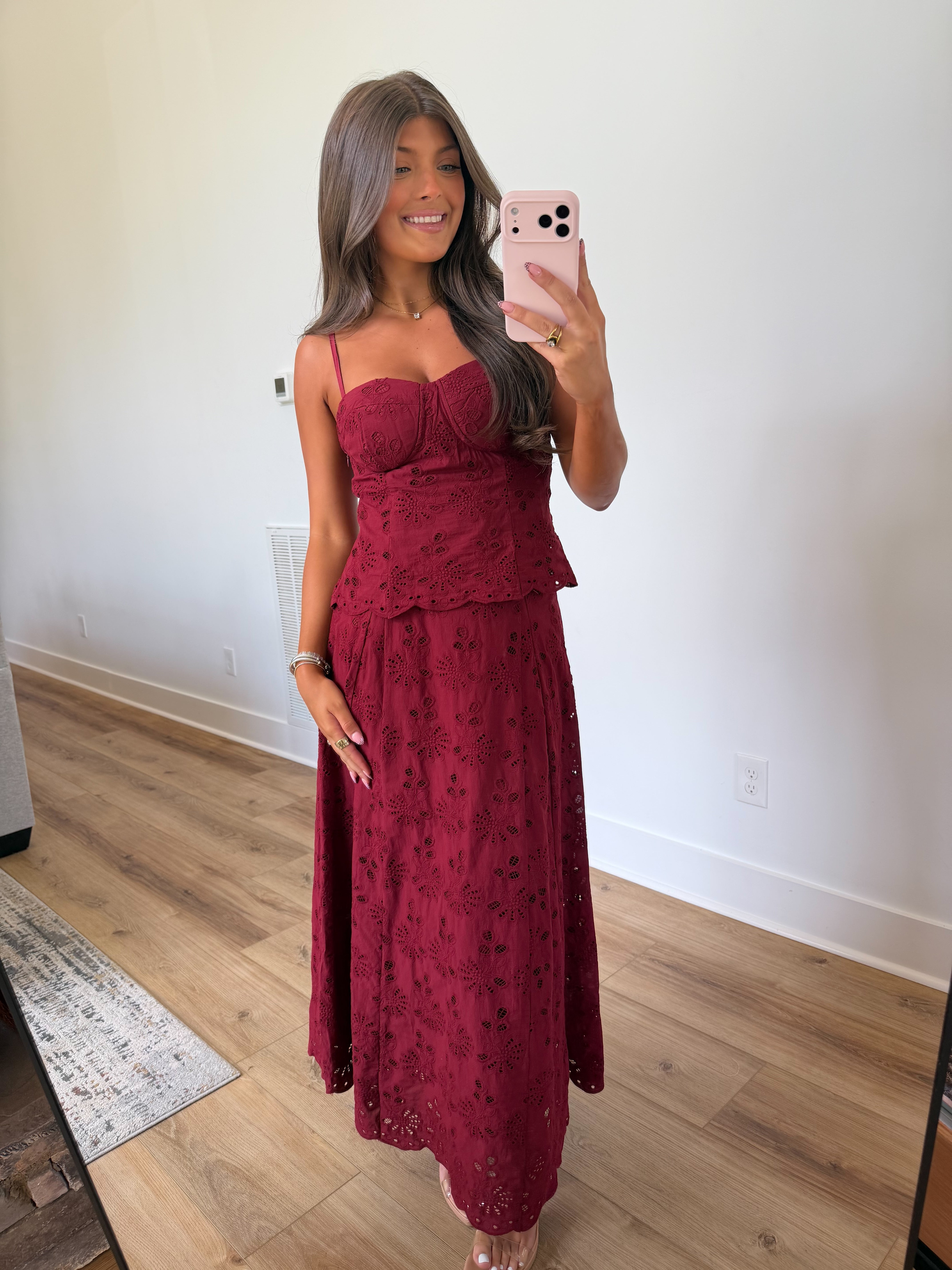 Easton Eyelet Set (Burgundy)