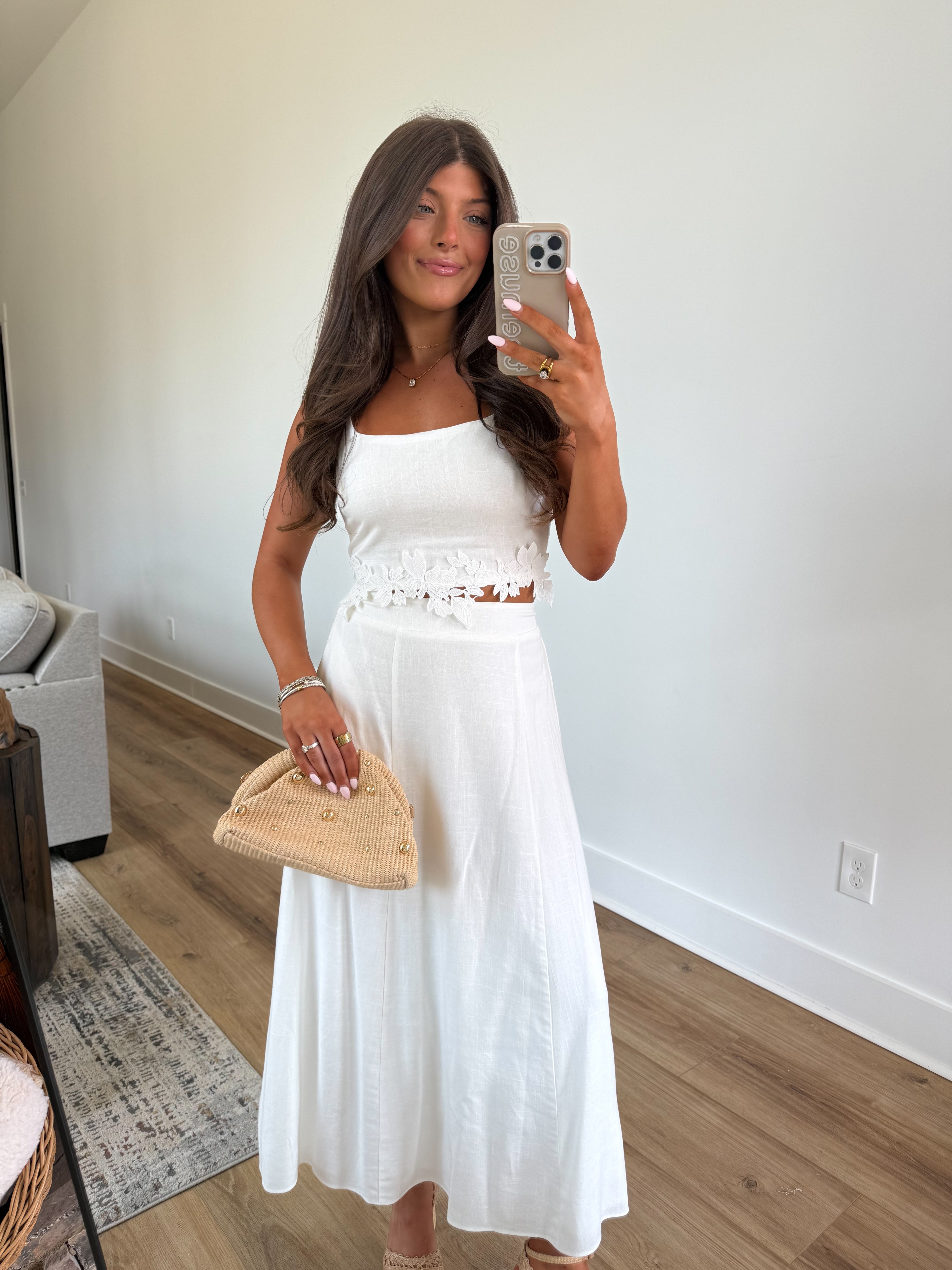 Floral Trim Linen Set