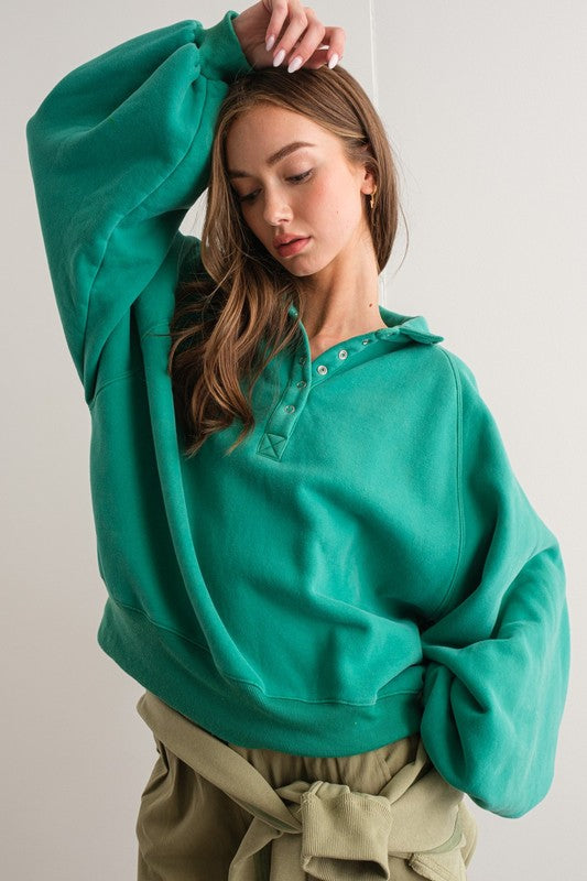 Kelly Green Snap Button Pullover
