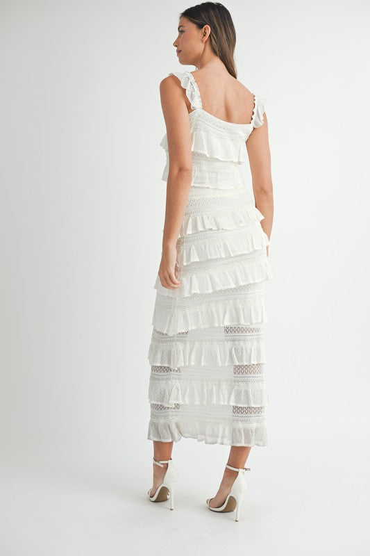 Share A Toast Ruffle Set