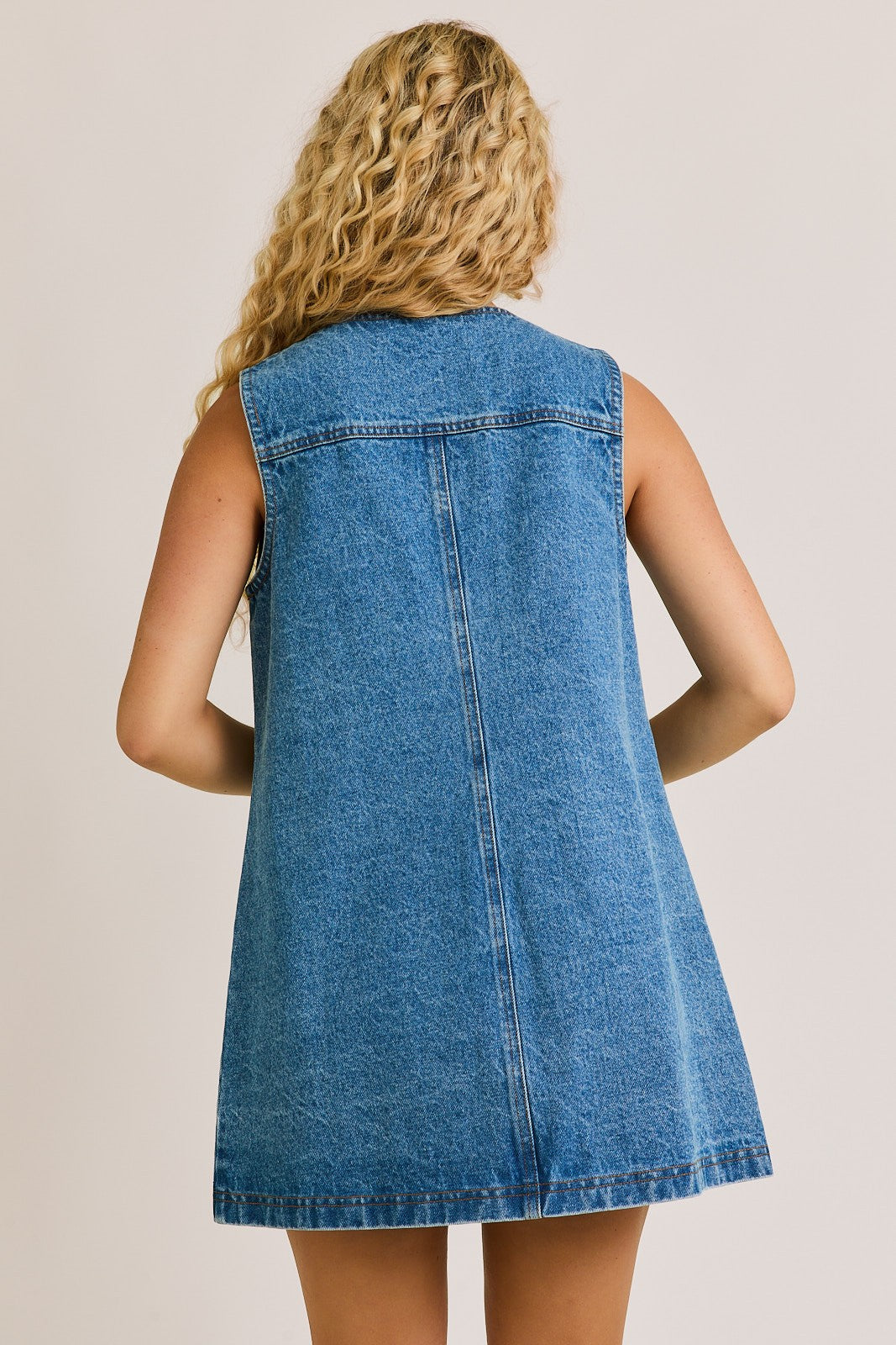 The Classic Jean Mini