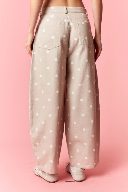 The Polly Barrel Jean (Tan/White)