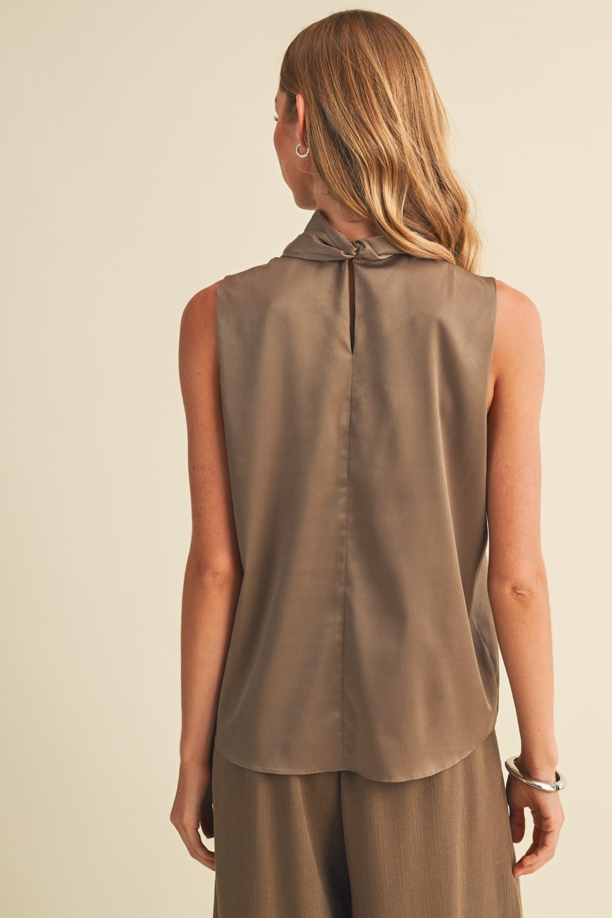 RSVP Blouse (Vintage Khaki)