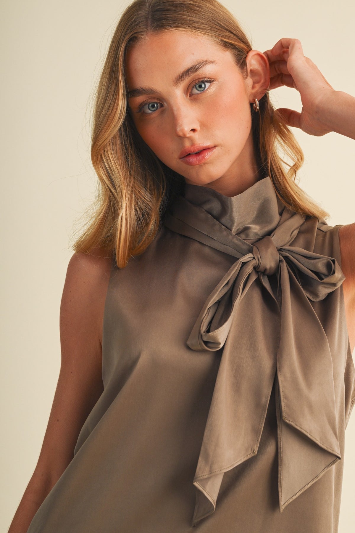 RSVP Blouse (Vintage Khaki)