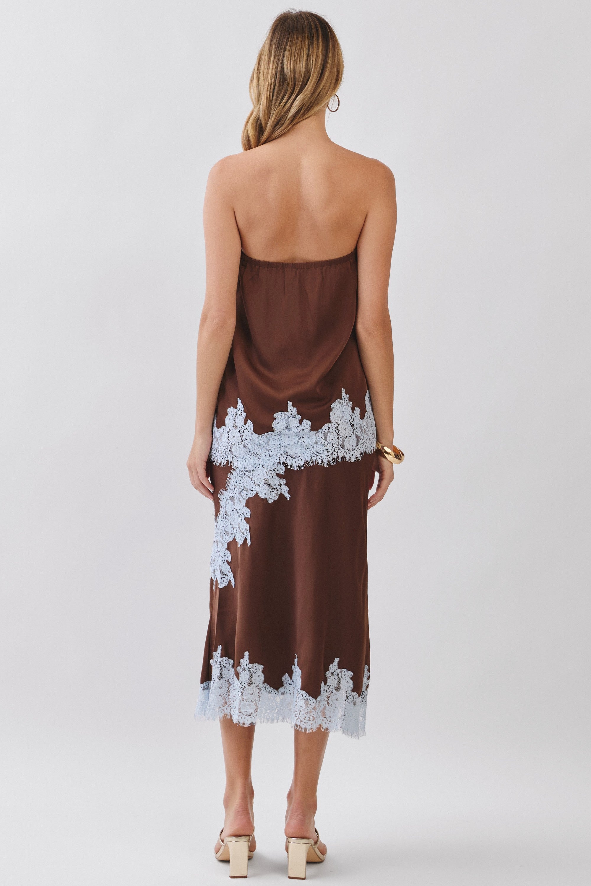 The Chateau Lace Set (Chocolate)