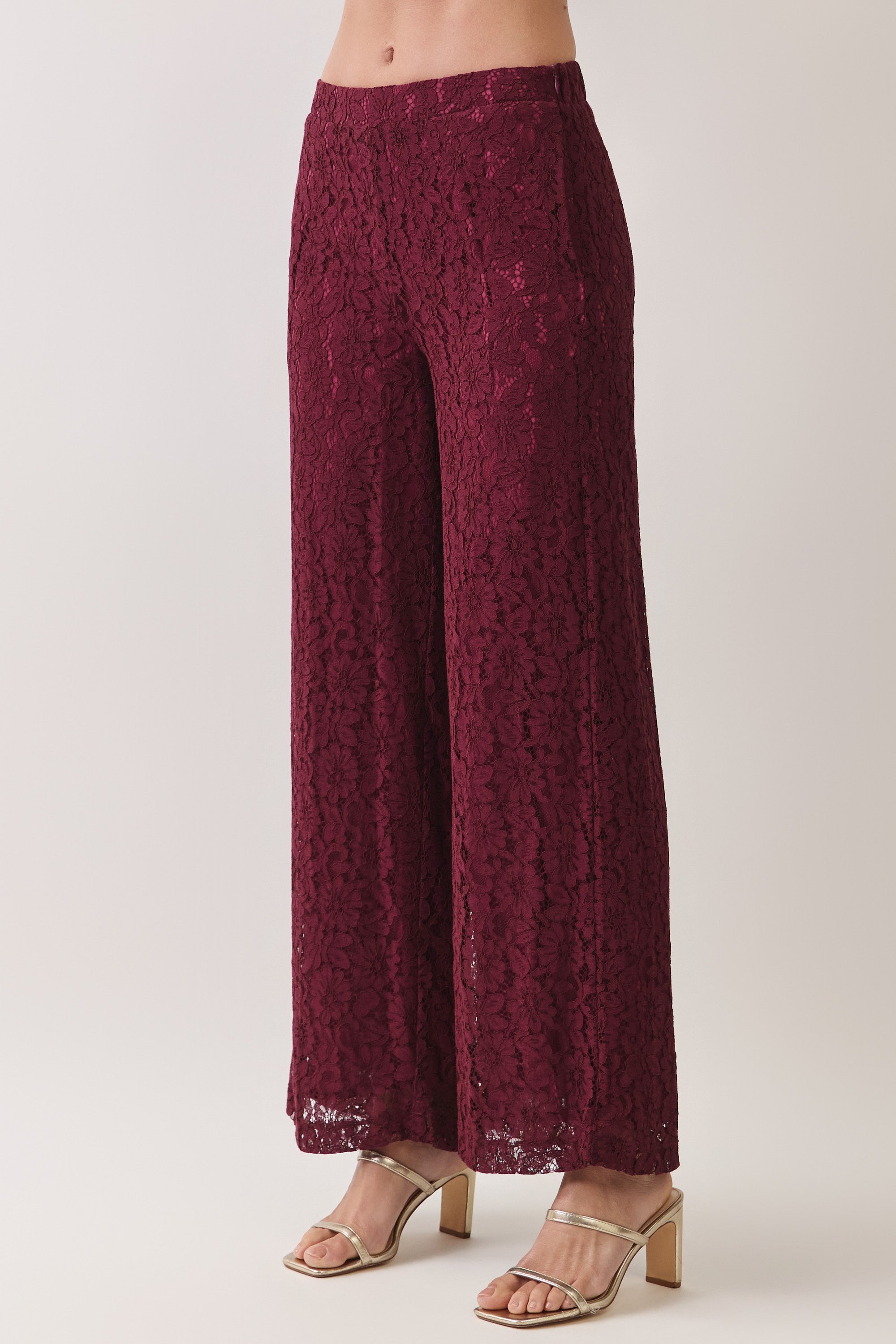 Out For Wine Lace Set
