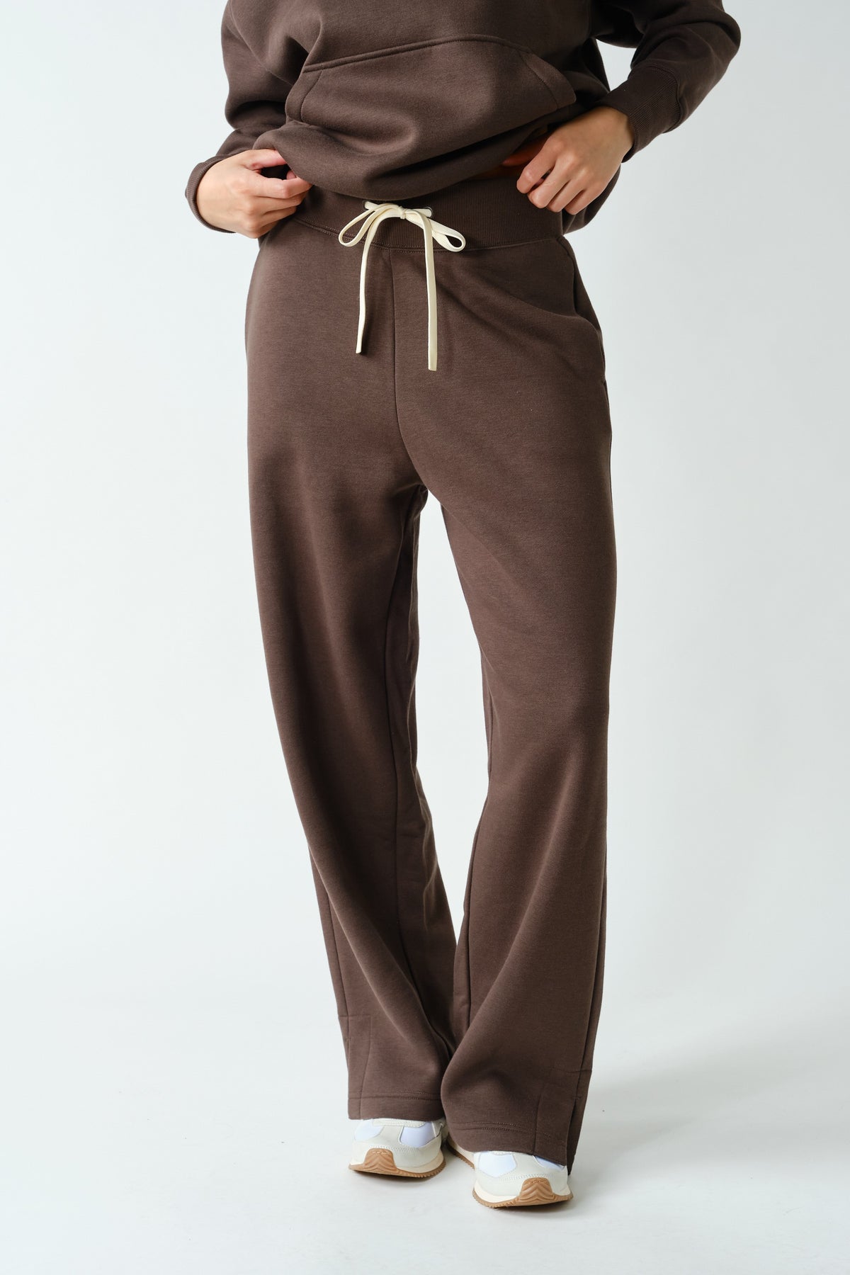 Mocha Sweatpants Set