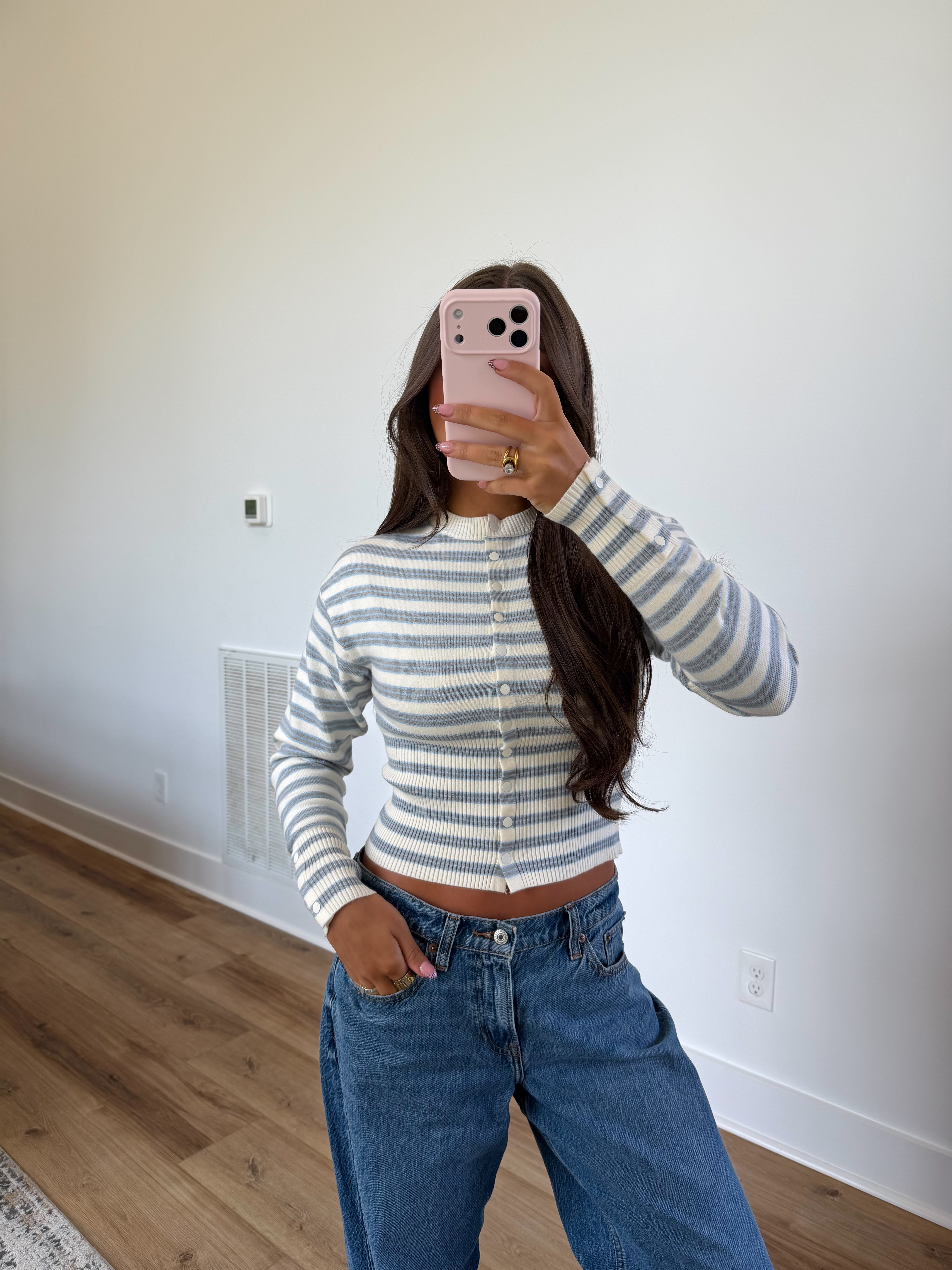 The Annie Cardigan (Grey)