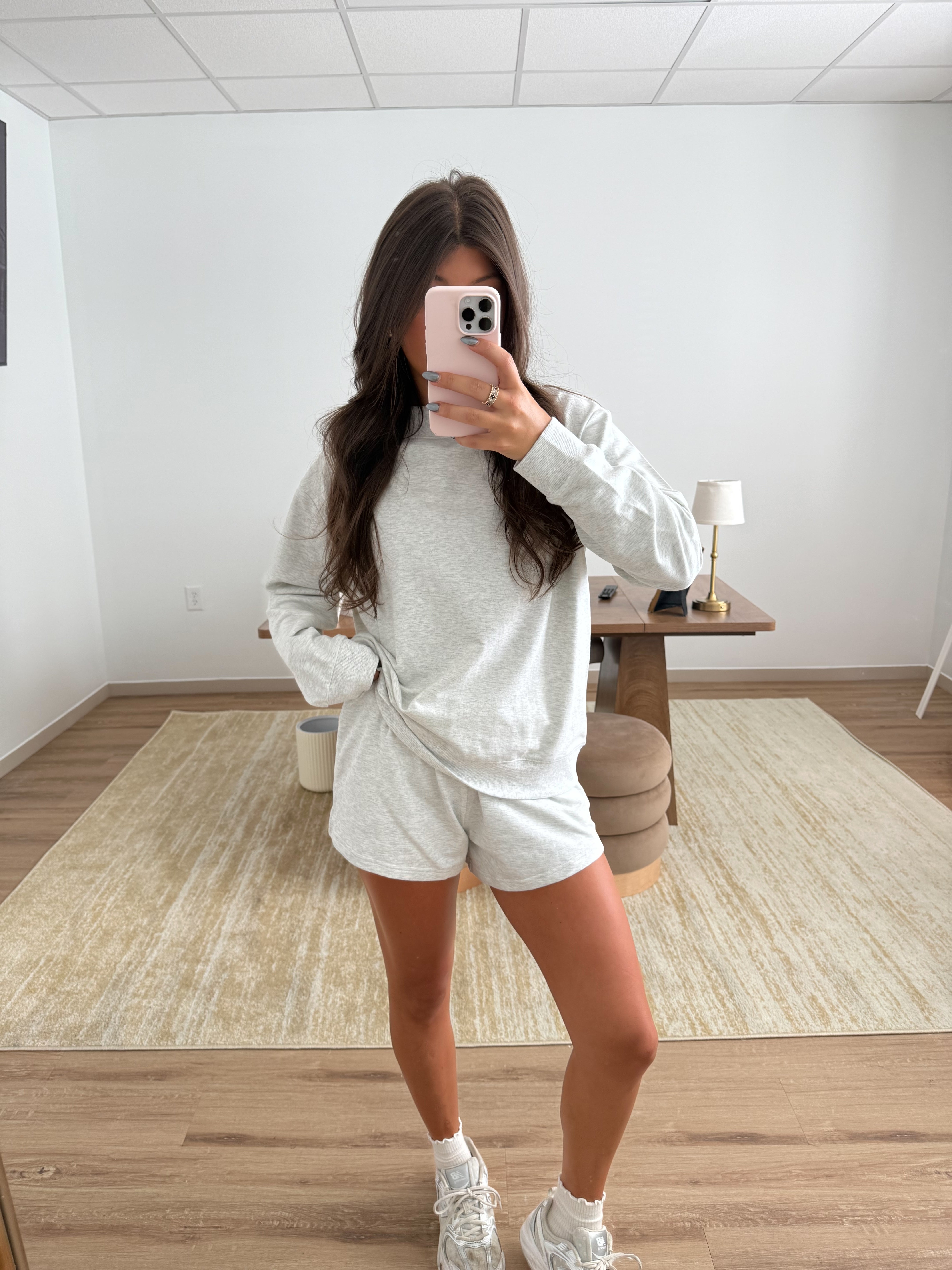 The Chill Girl Set (Grey)(PRE-ORDER (12/20)/ Restock)