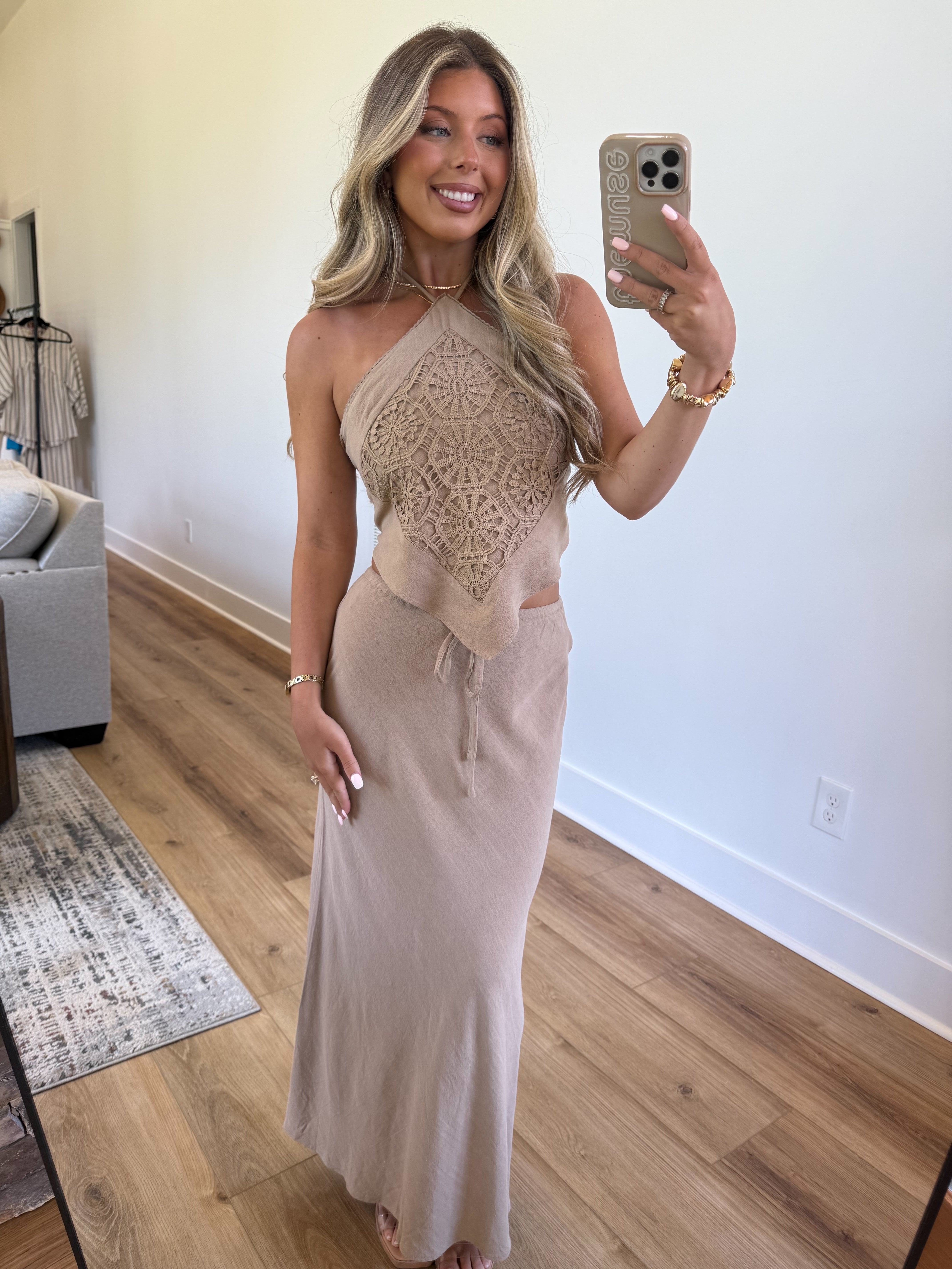 Crochet Halter Set (Tan)