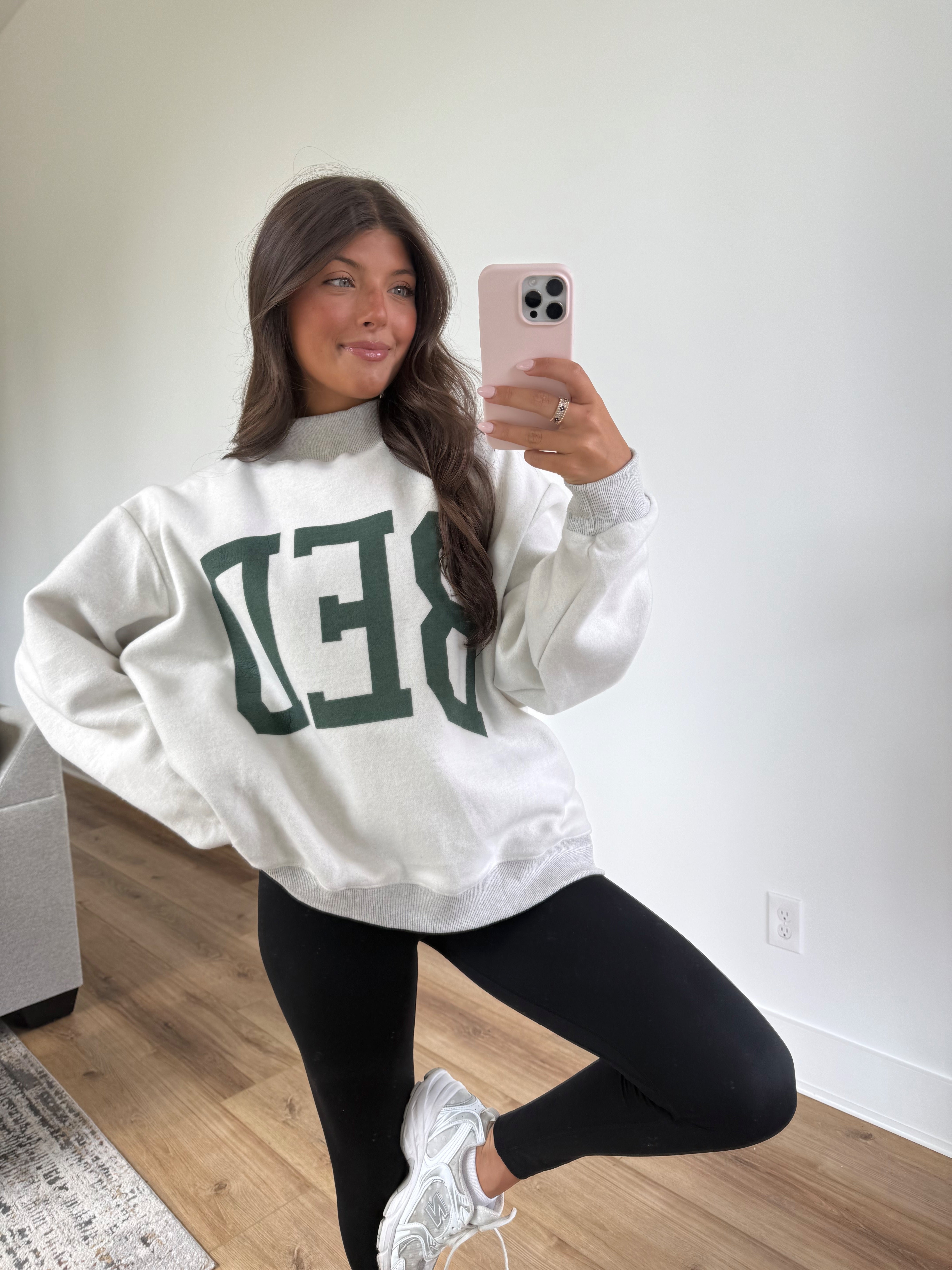 Gym x Bed Mockneck