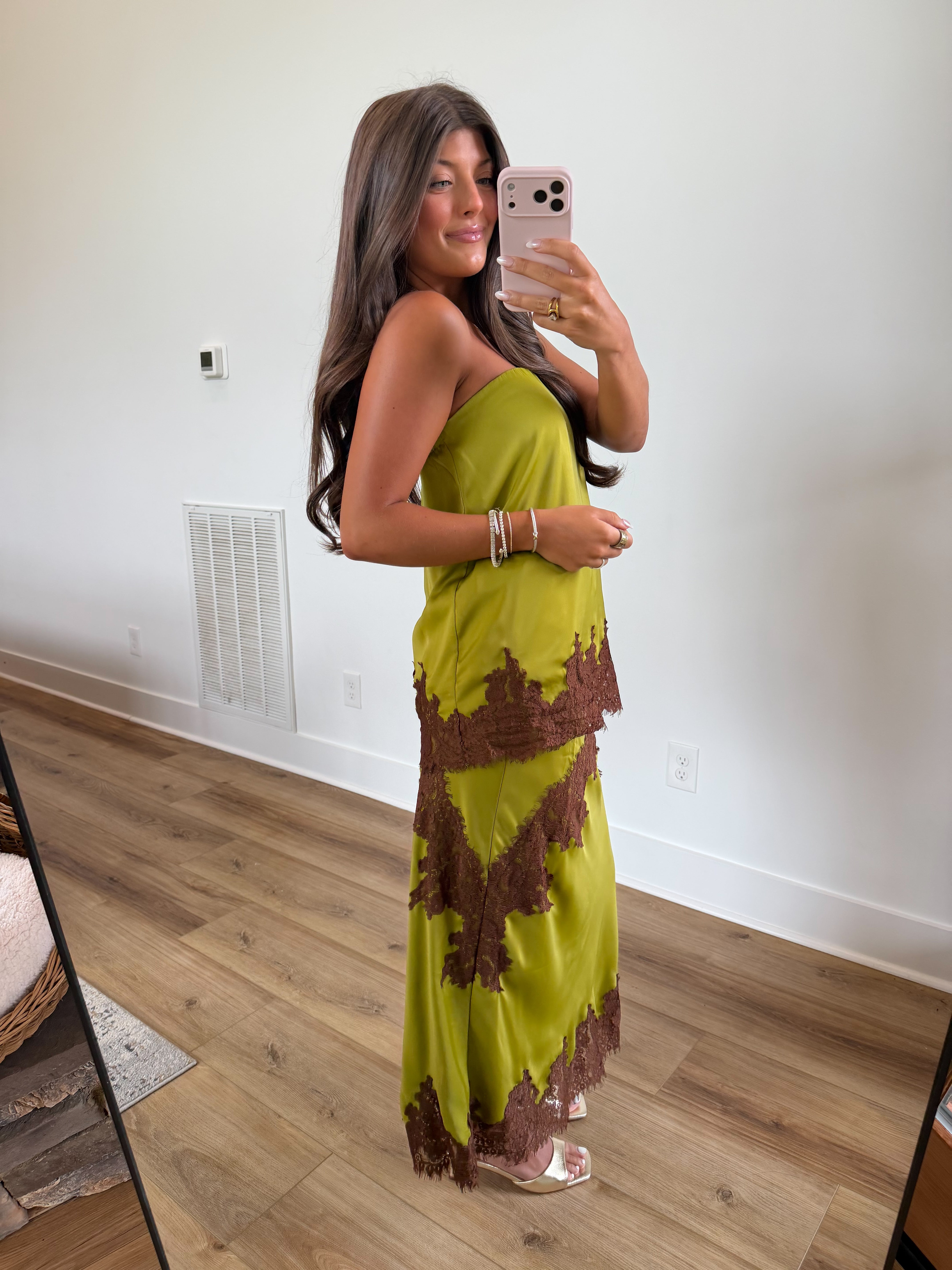 The Chateau Lace Set (Olive)