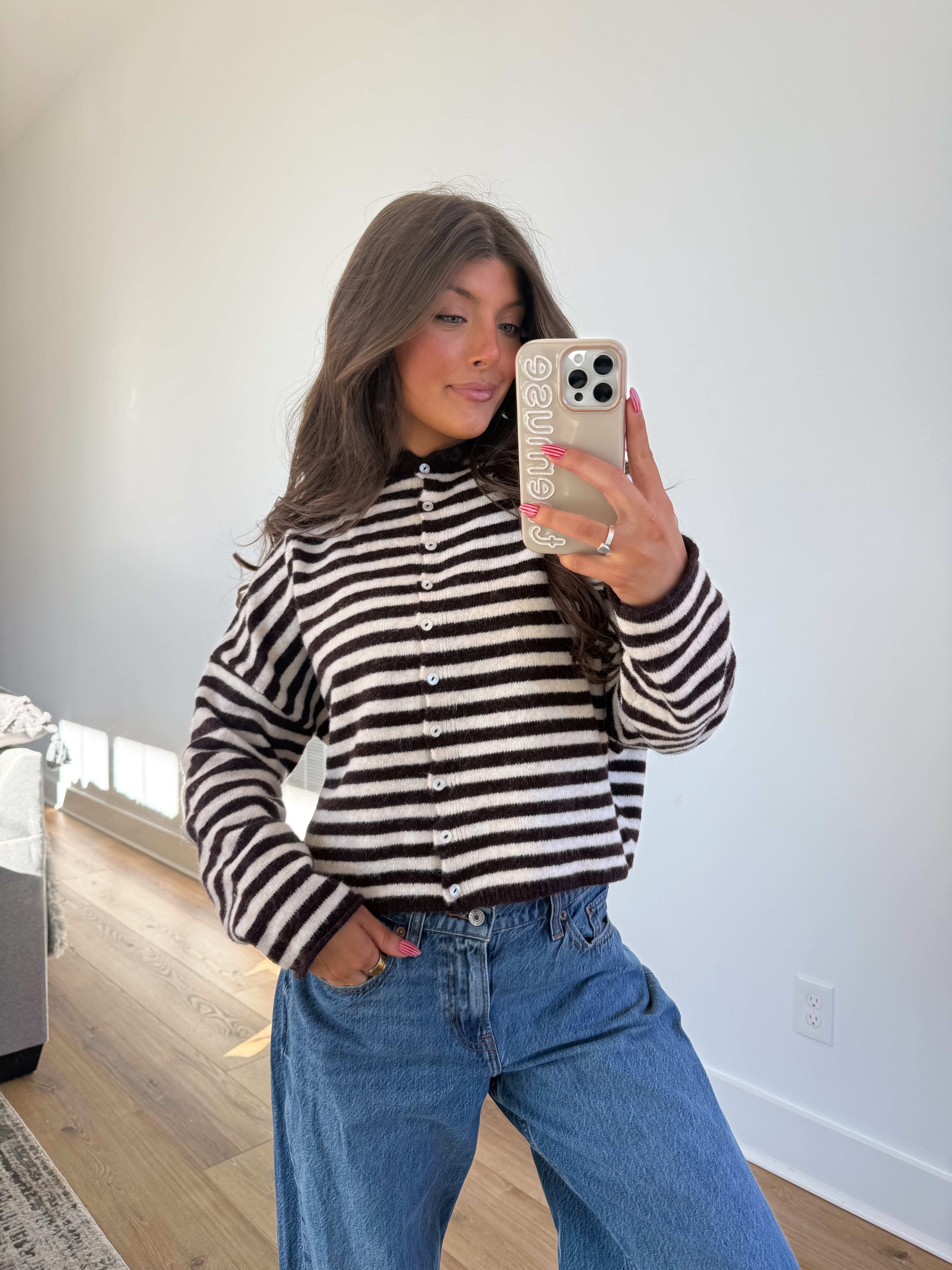 Best Dress Cardigan (Deep Brown/White)