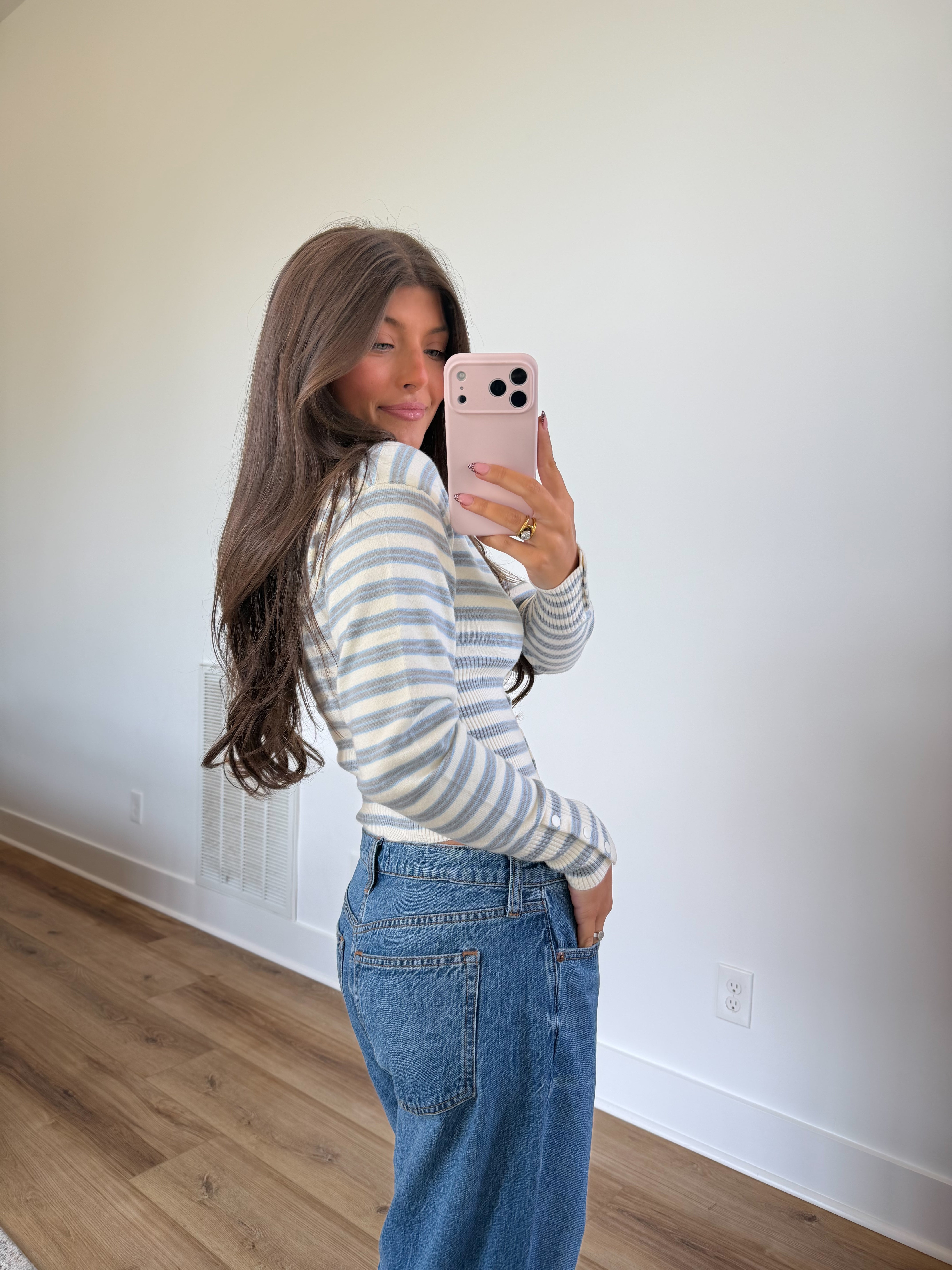The Annie Cardigan (Grey)