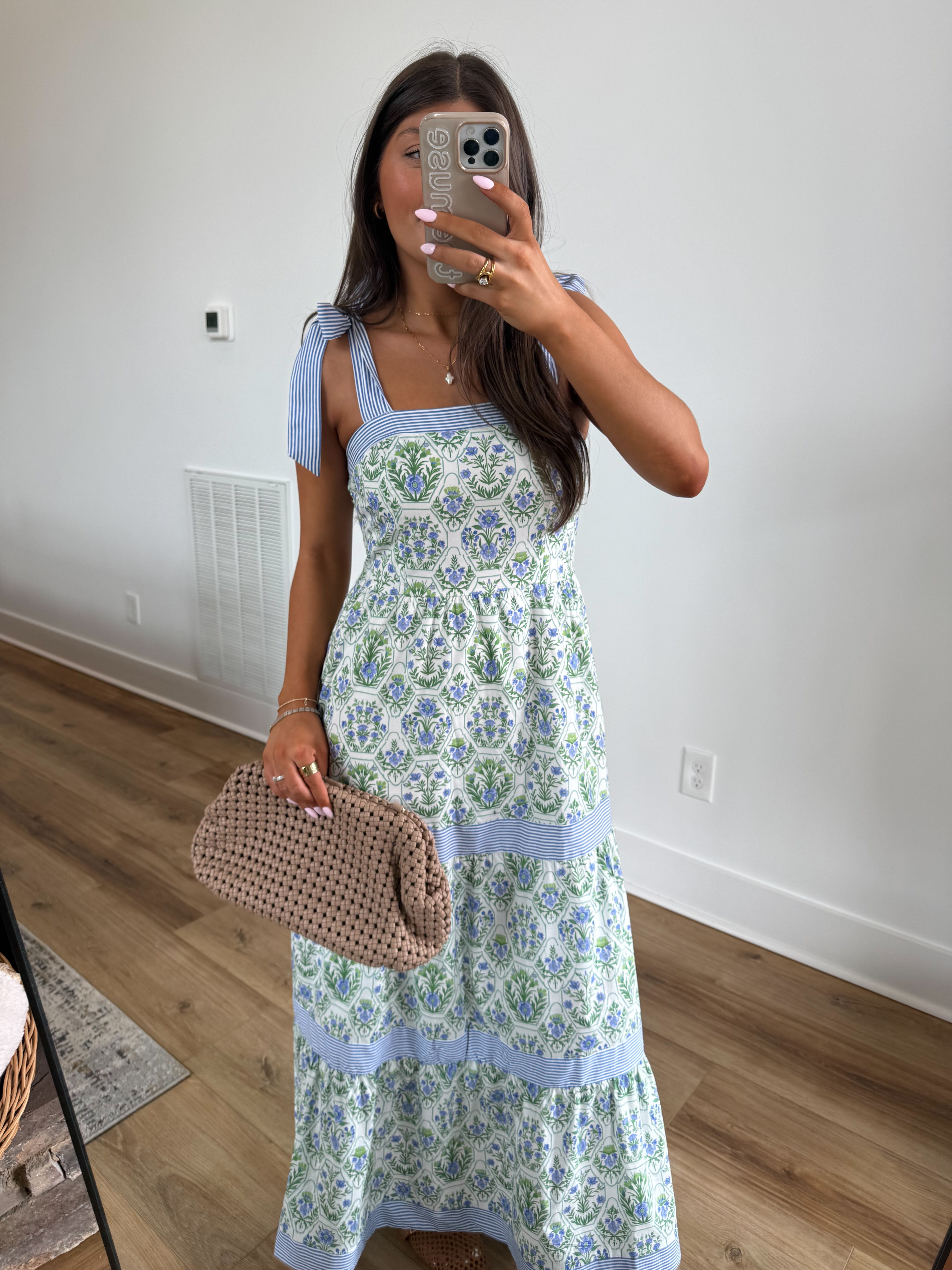 The Hydrangea Garden Maxi (Green/Blue)(PRE-ORDER (1-2 weeks)/ Restock)