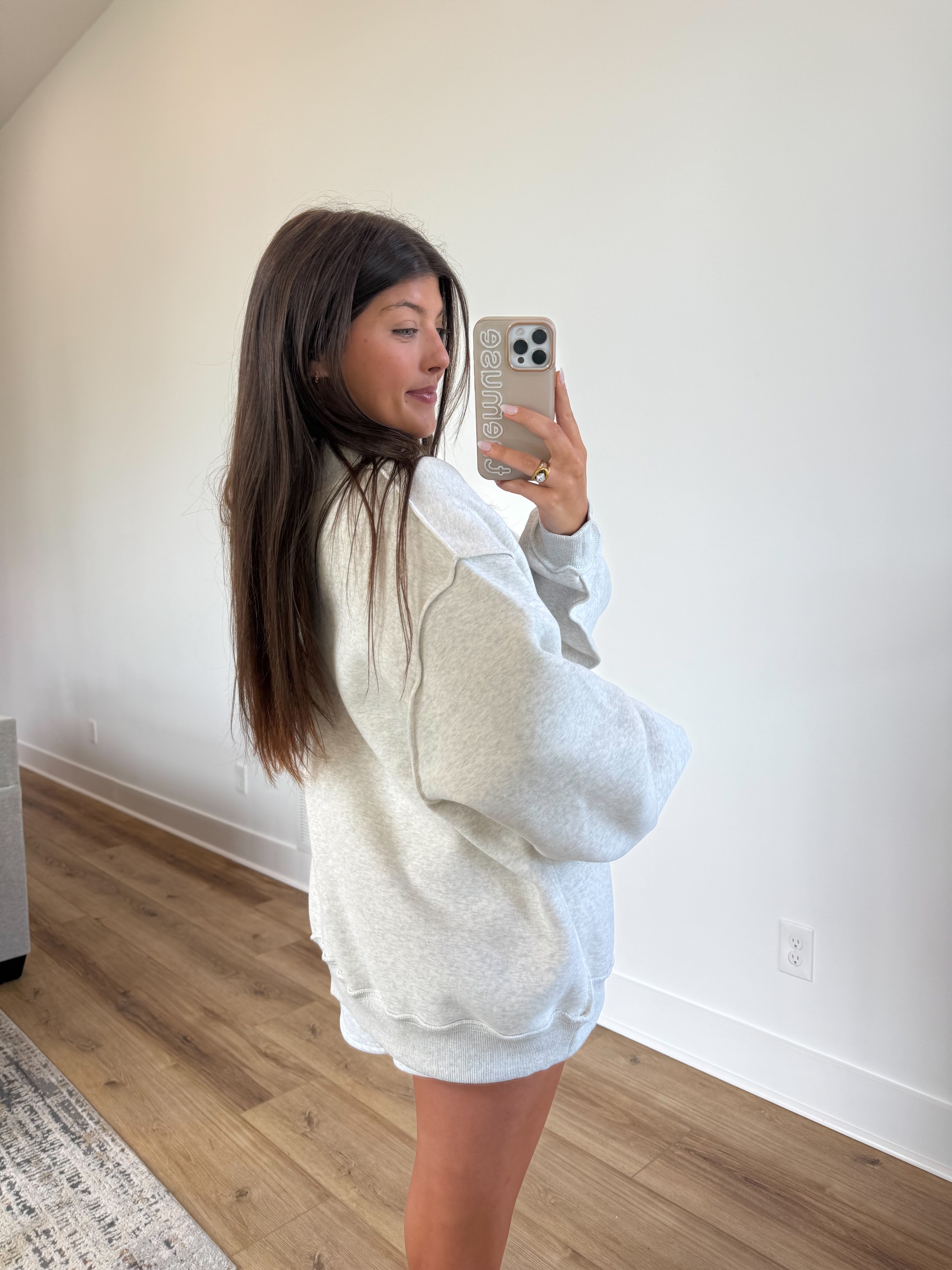 Lake/Mountain Mockneck