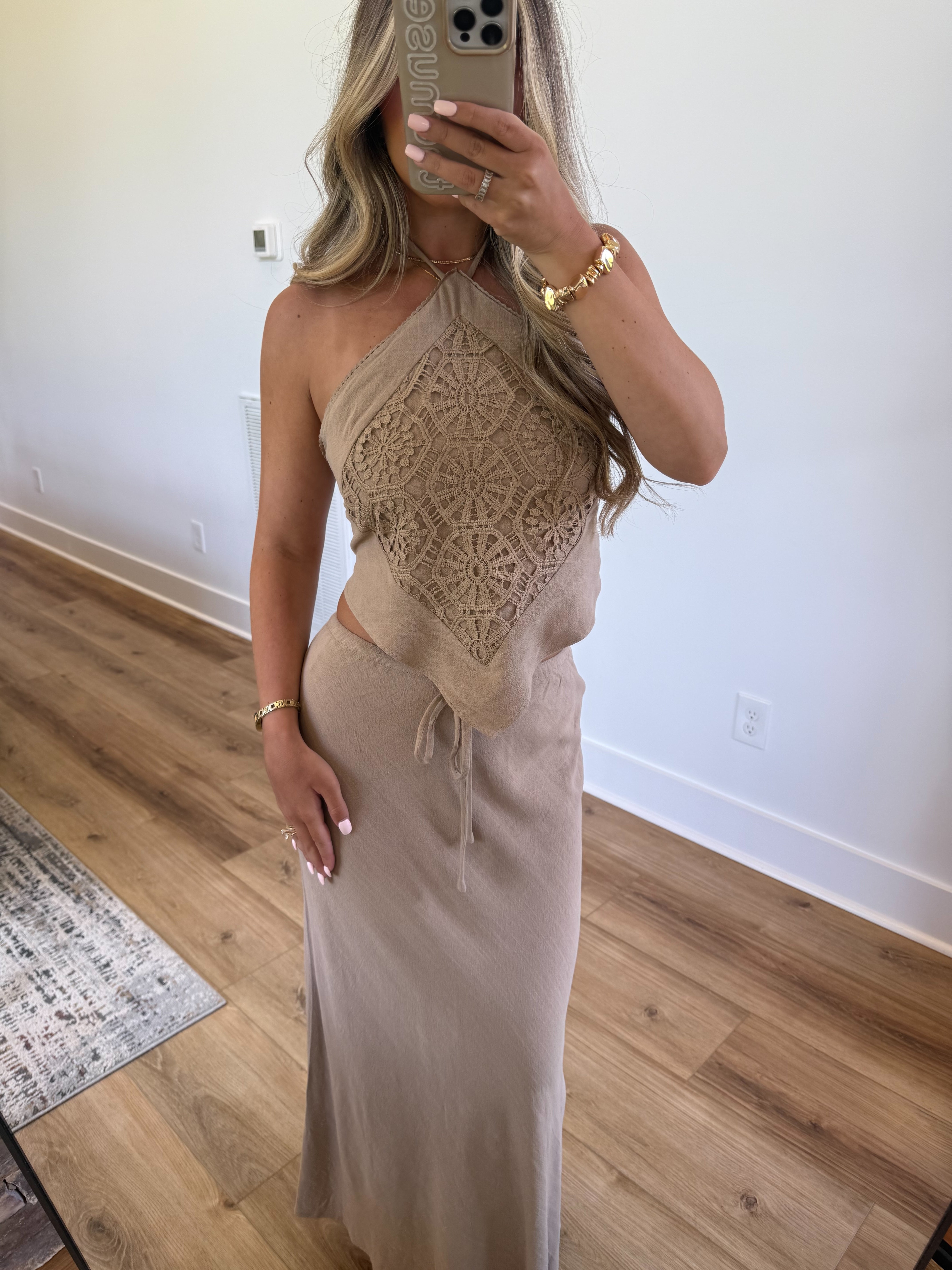 Crochet Halter Set (Tan)