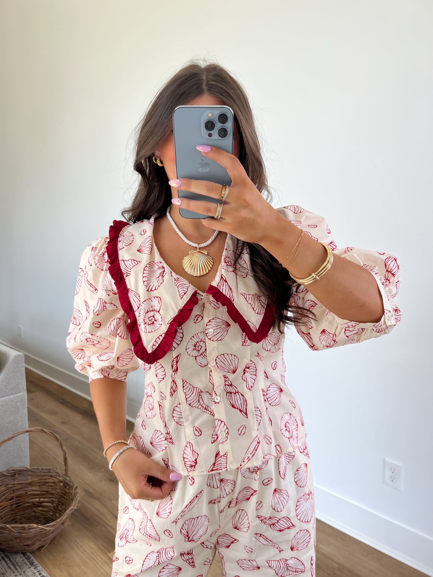 Seashell Fitted Blouse