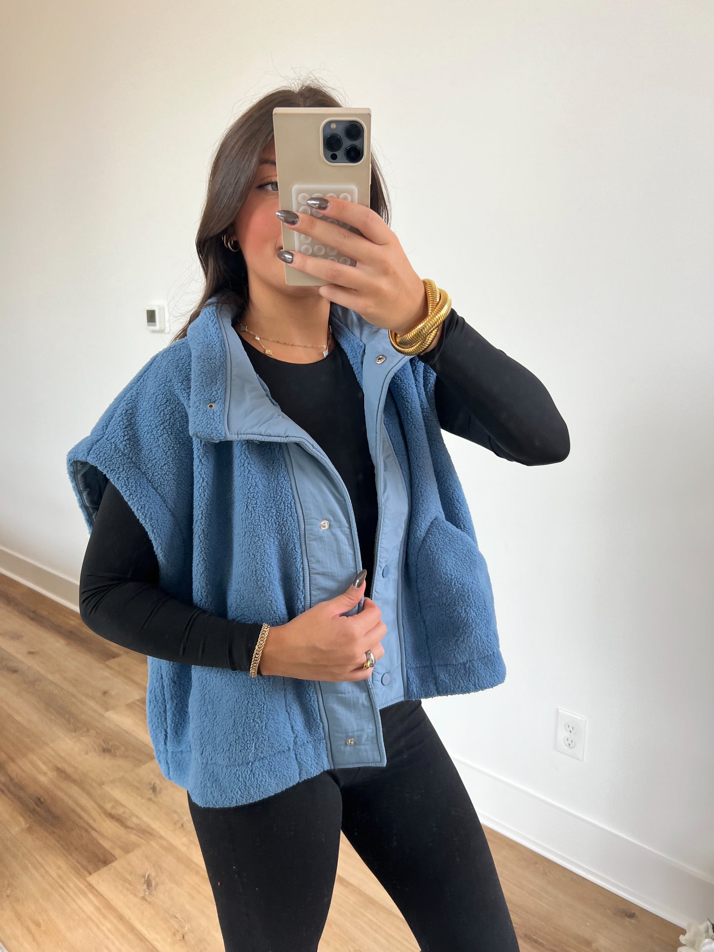 Cozy Soft Sweater Vest (Blue) (Restock)