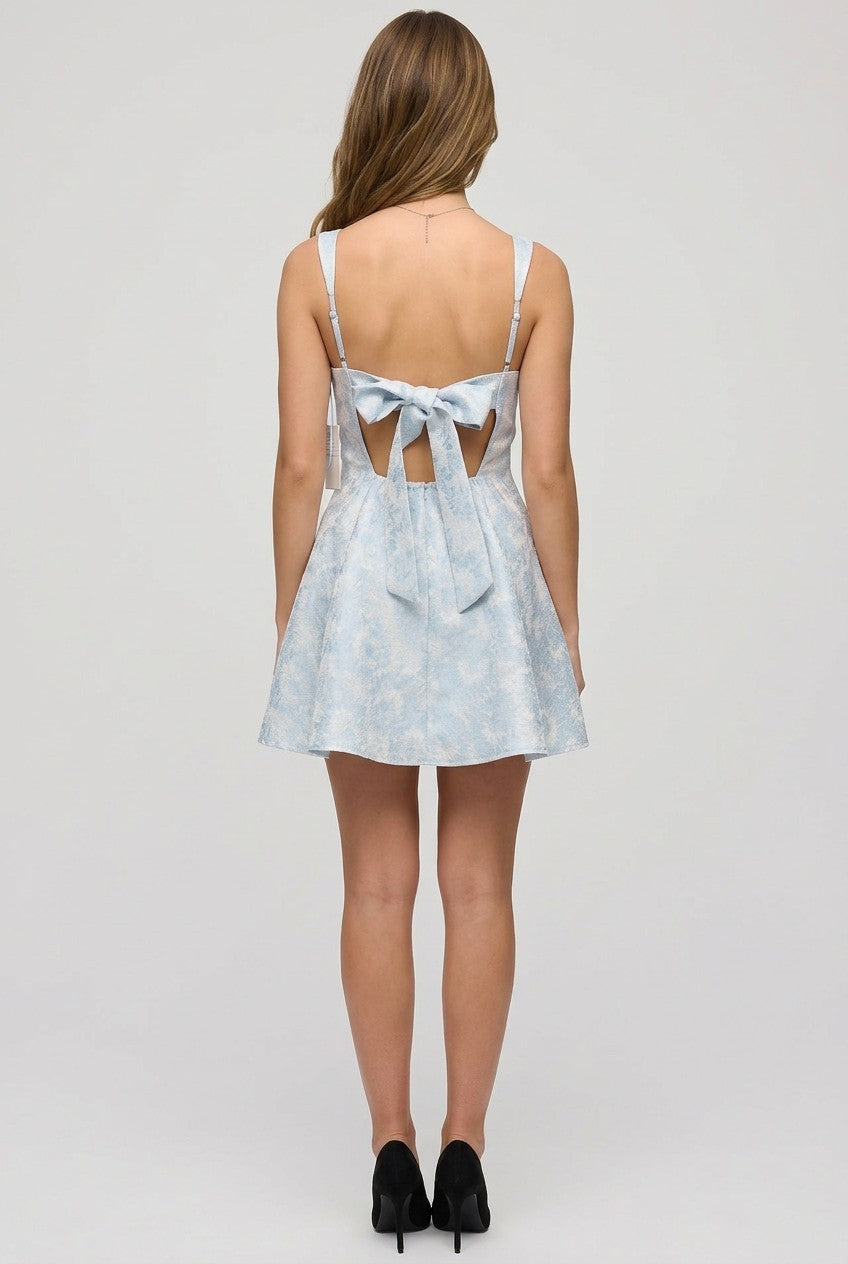 The Porcelain Bow Mini