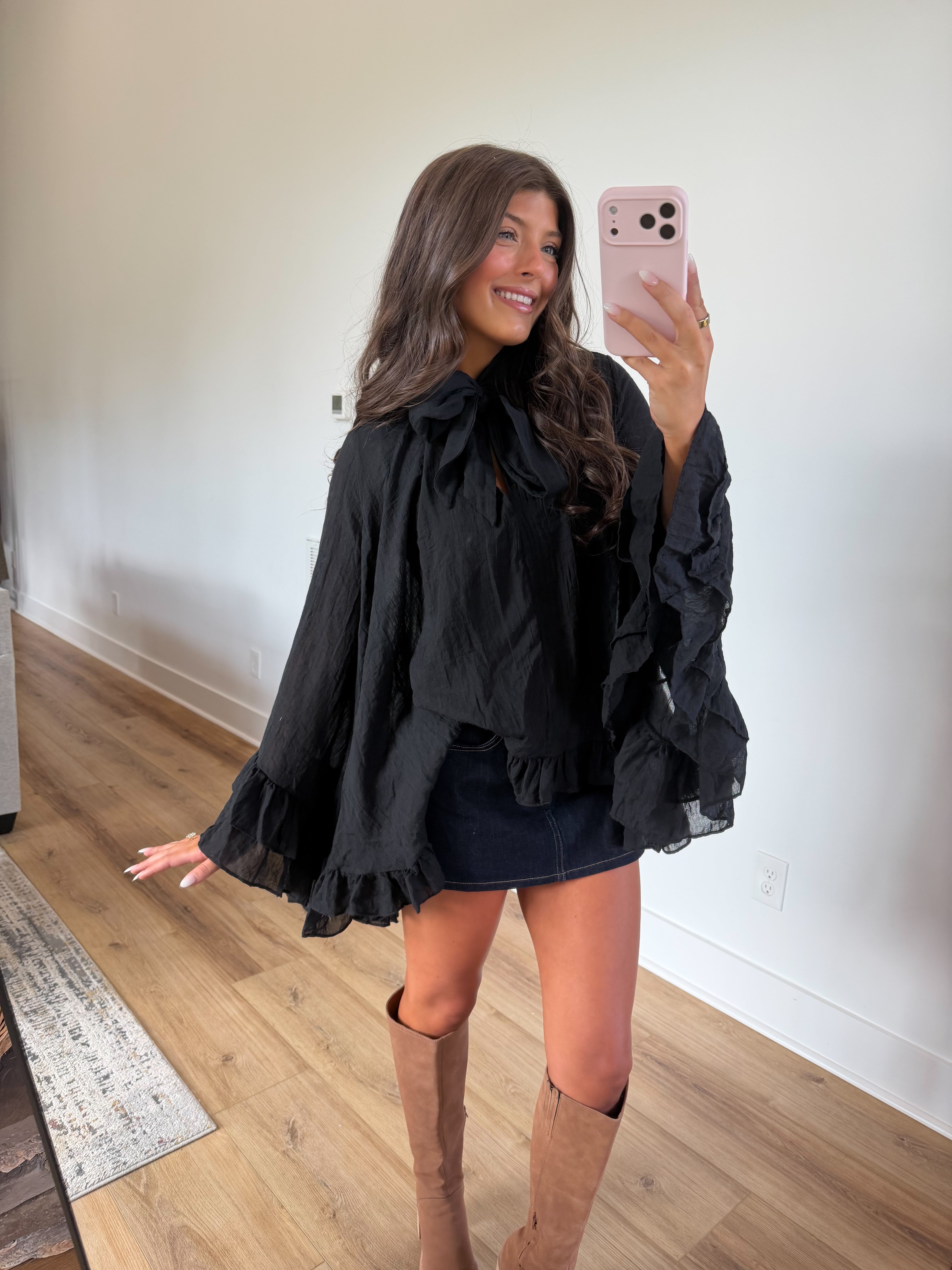 She’s a Diva Blouse (Black)