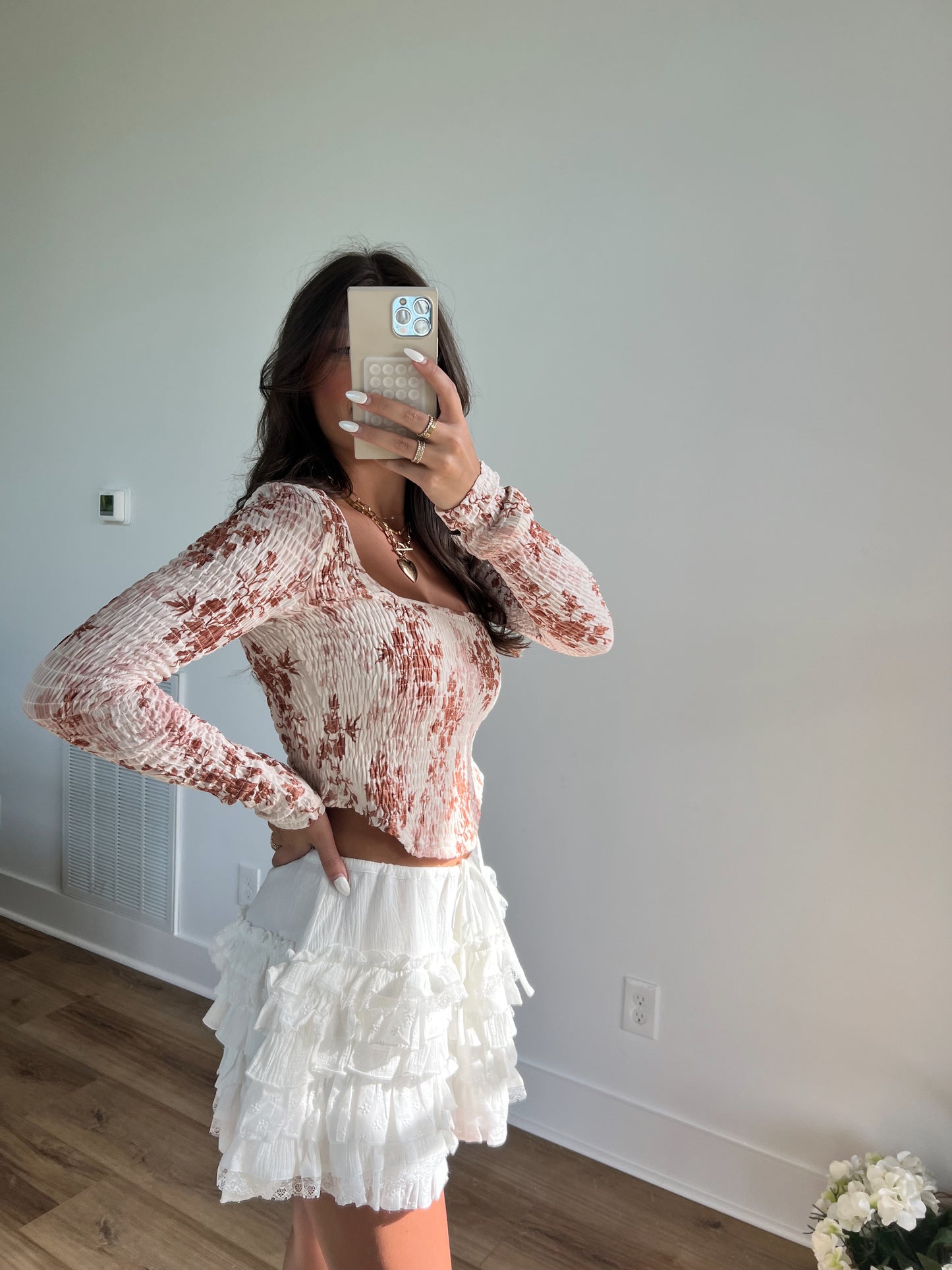 Floral Scoop Neck Top (Cream)