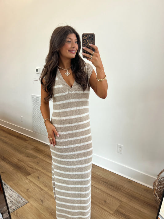 (Oatmeal) Maria Maxi Dress