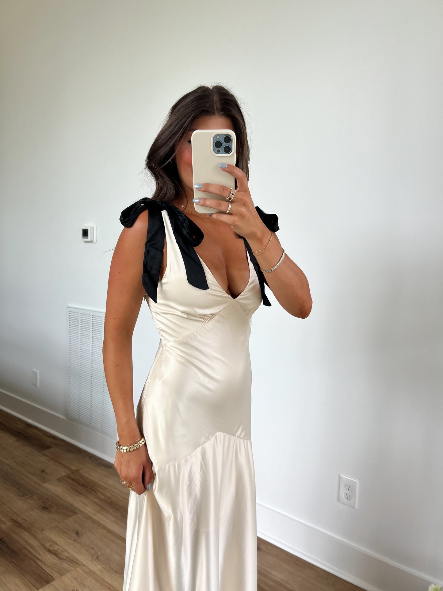 Cream Maxi Dress With Contrast Black Shoulder Ties