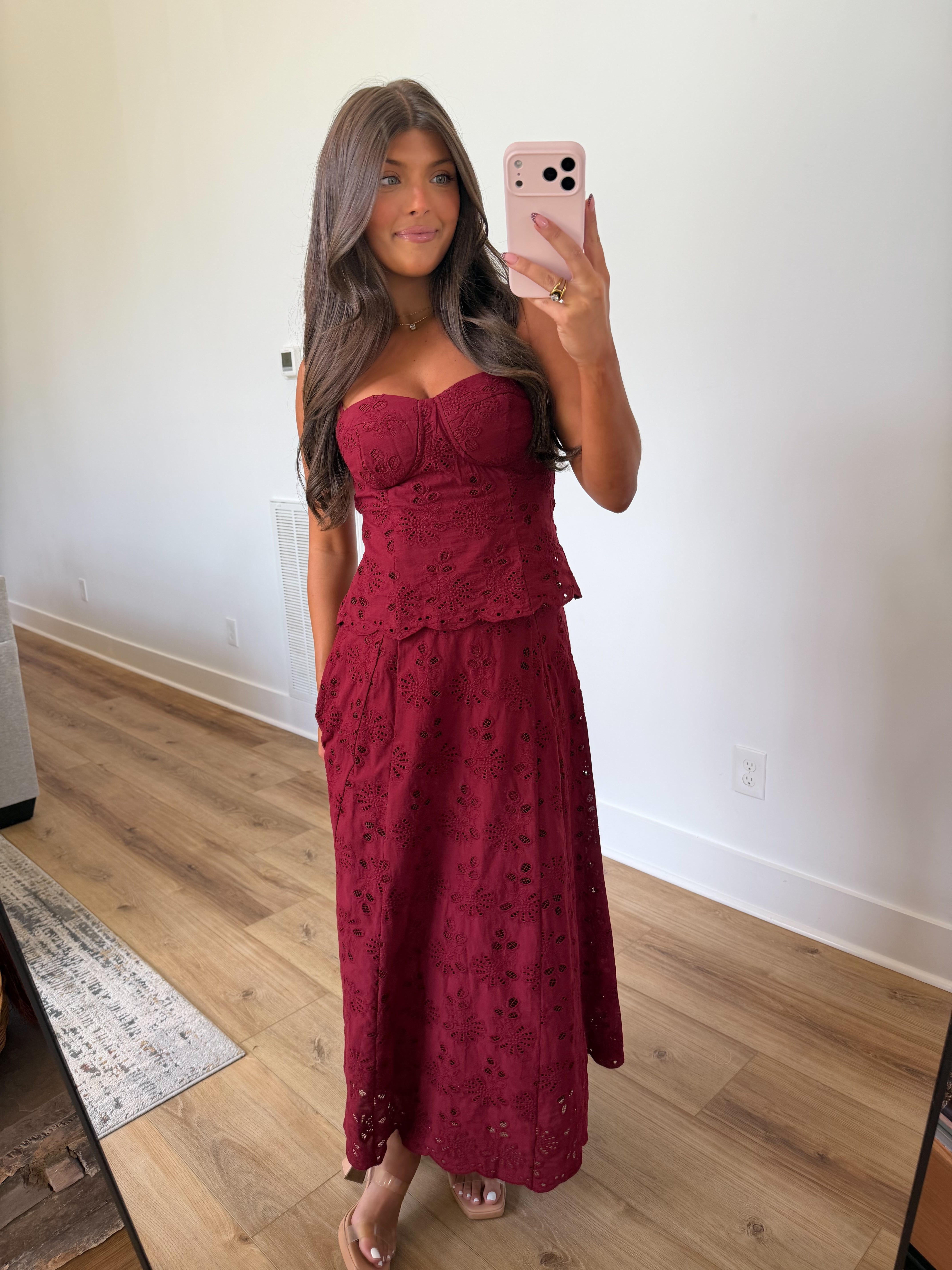 Easton Eyelet Set (Burgundy)