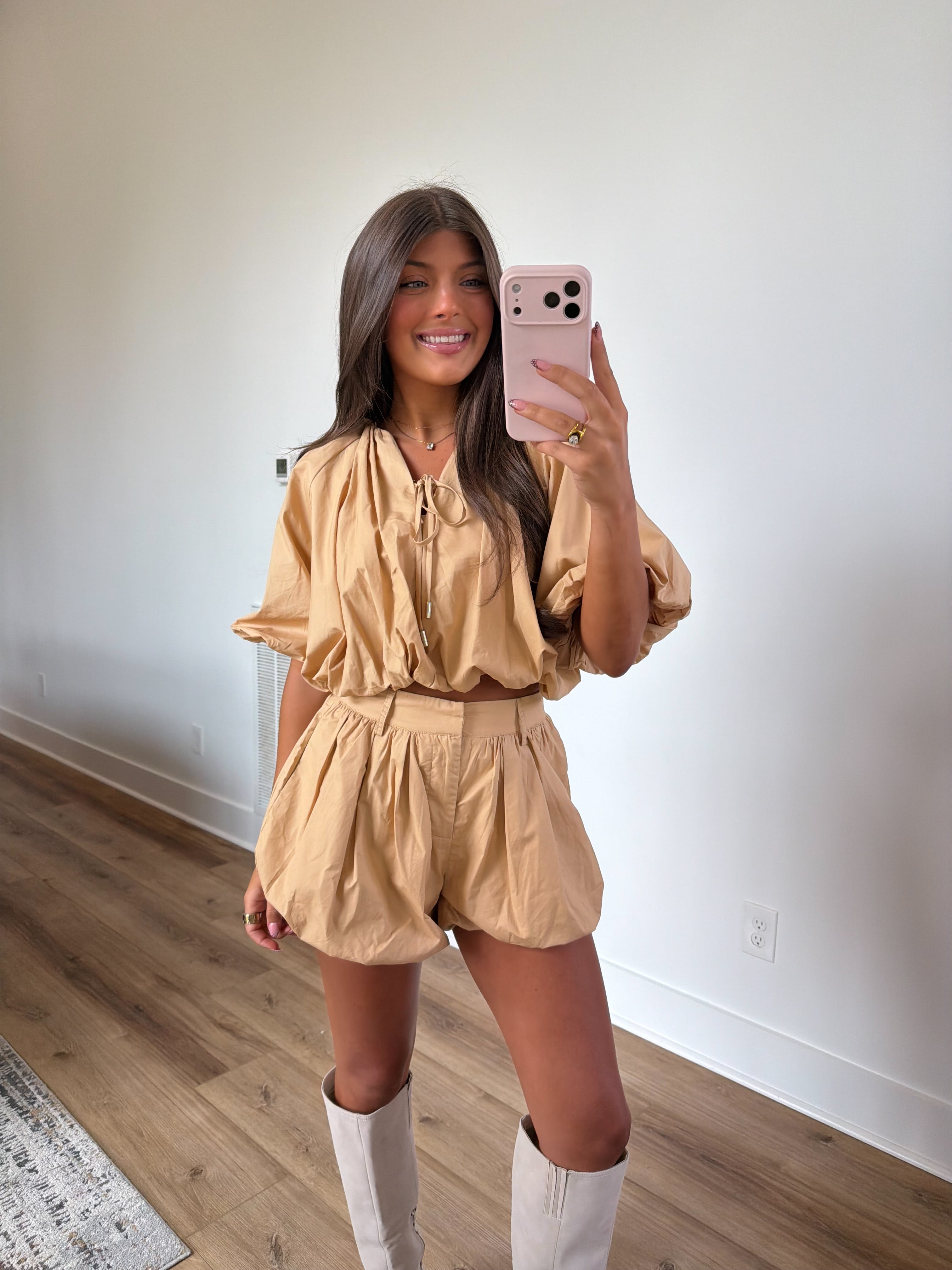 The Capri Bubble Set