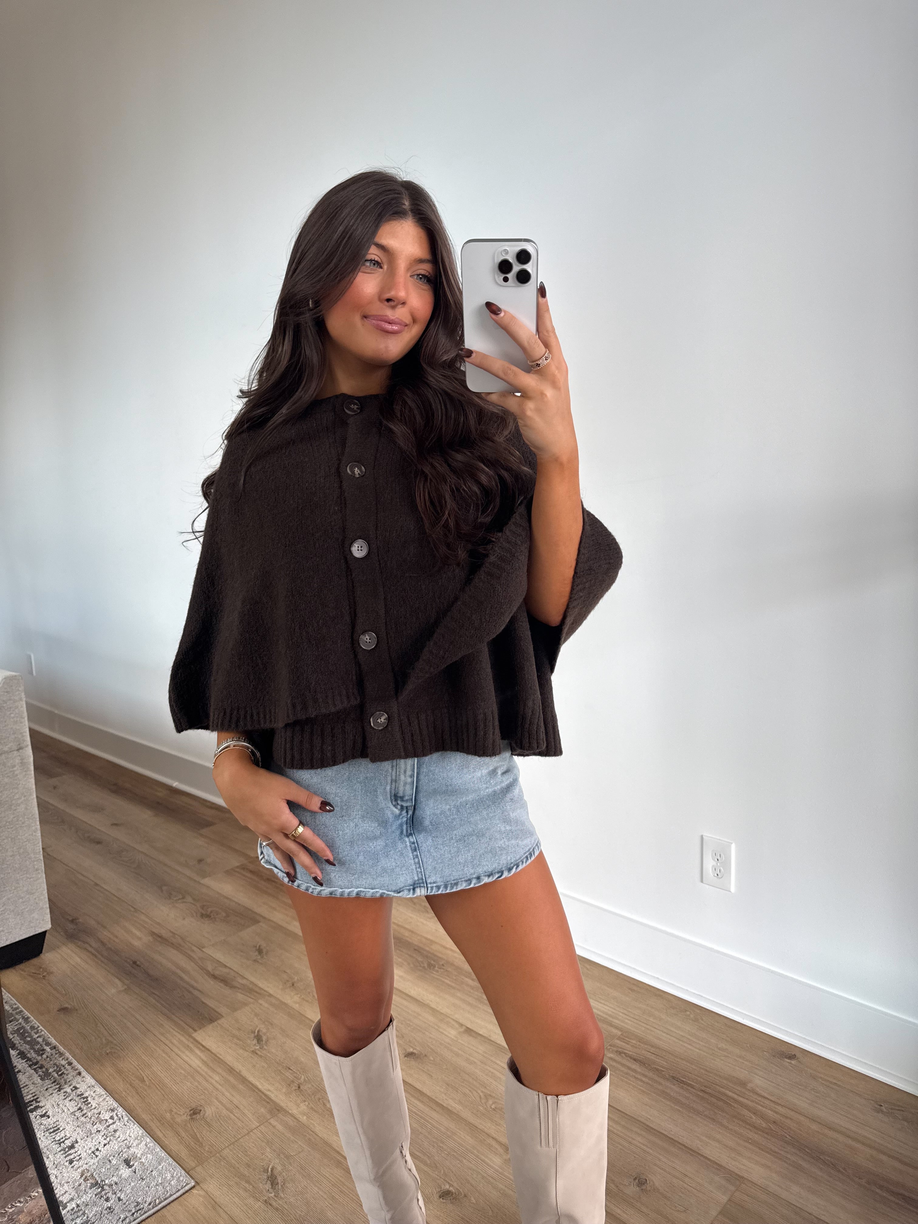 The Highland Cape Sweater (Brown)