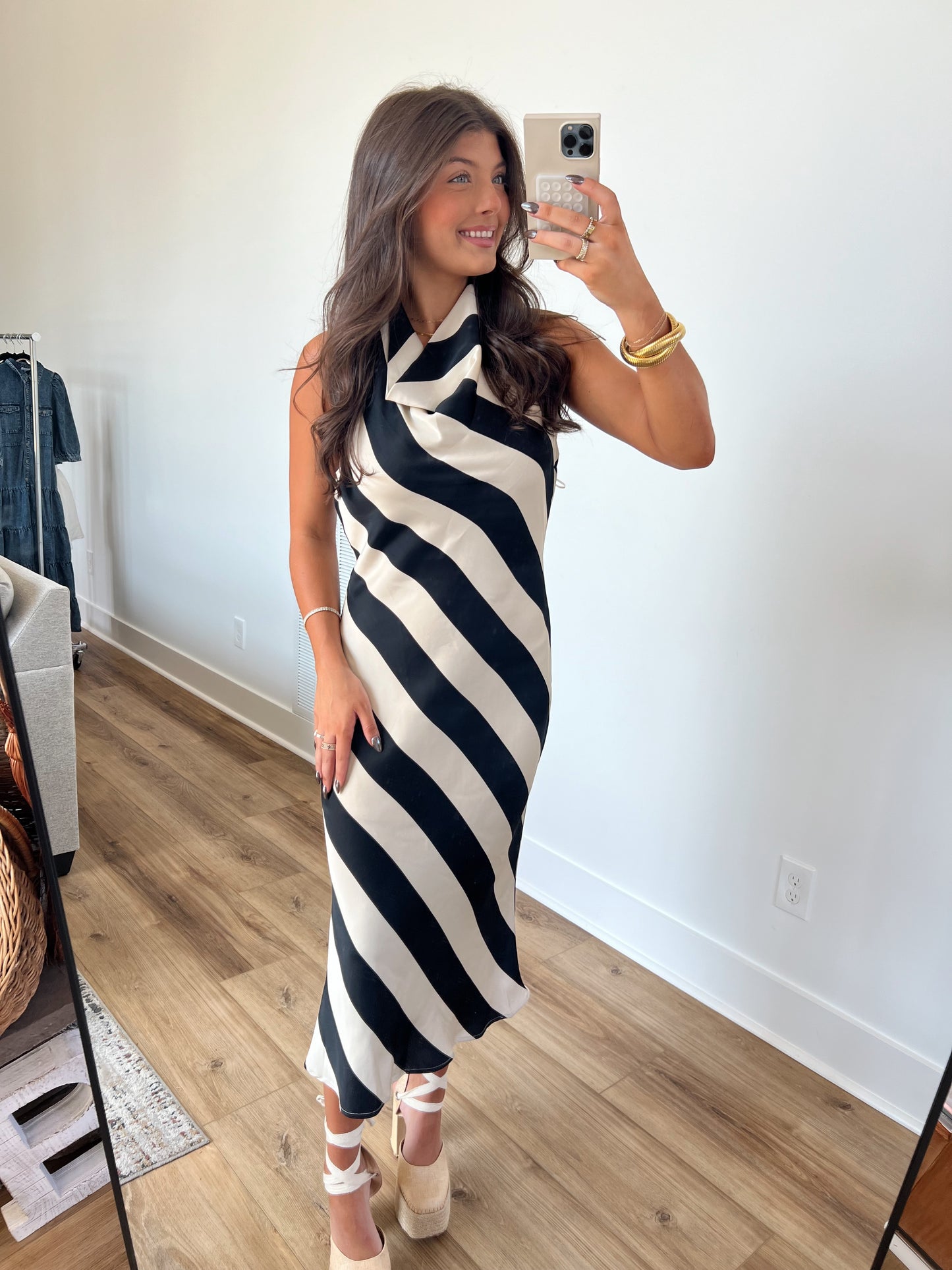 Fall Spiral Halter Neck Midi Dress