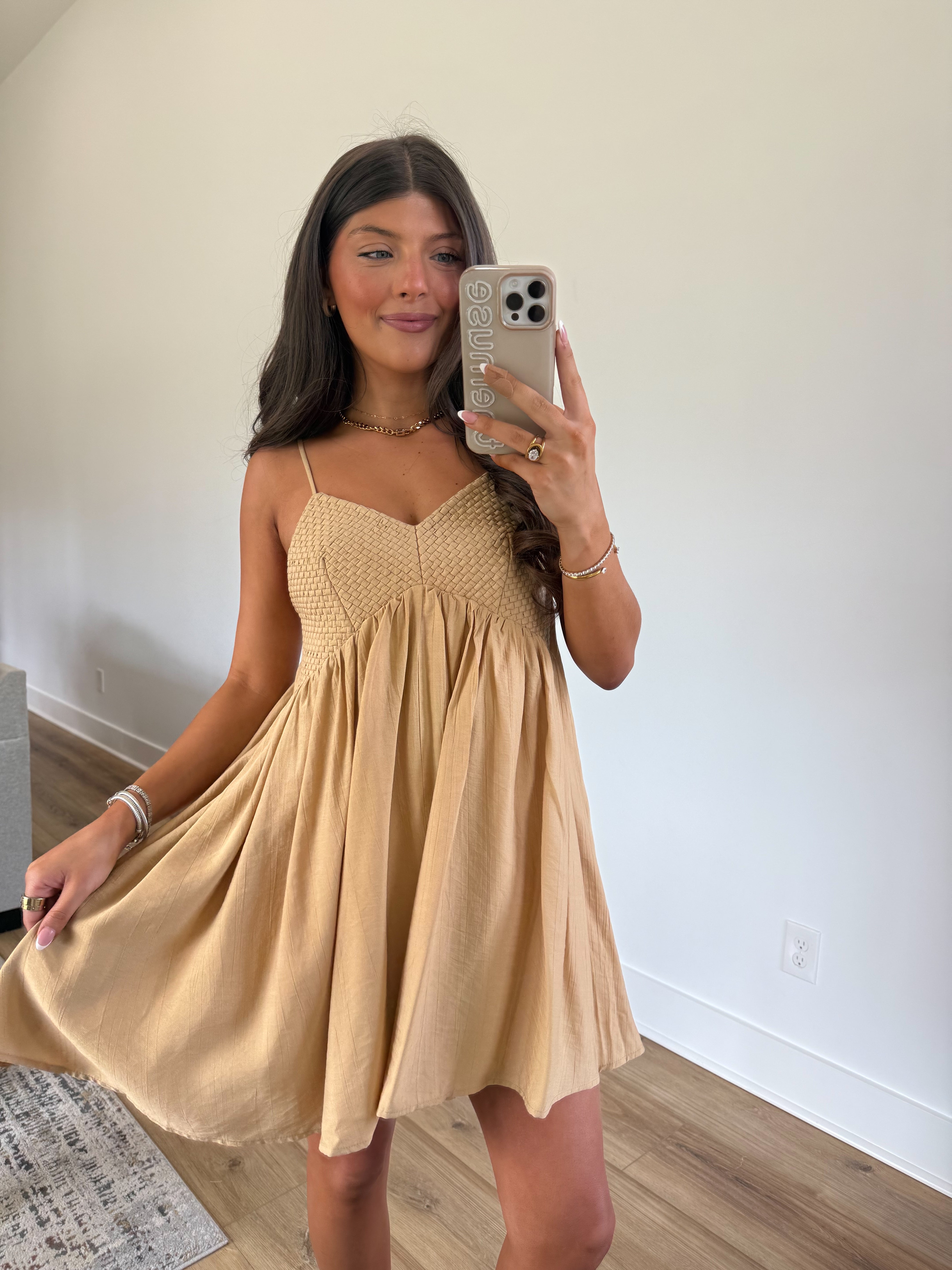 The Woven Sand Mini